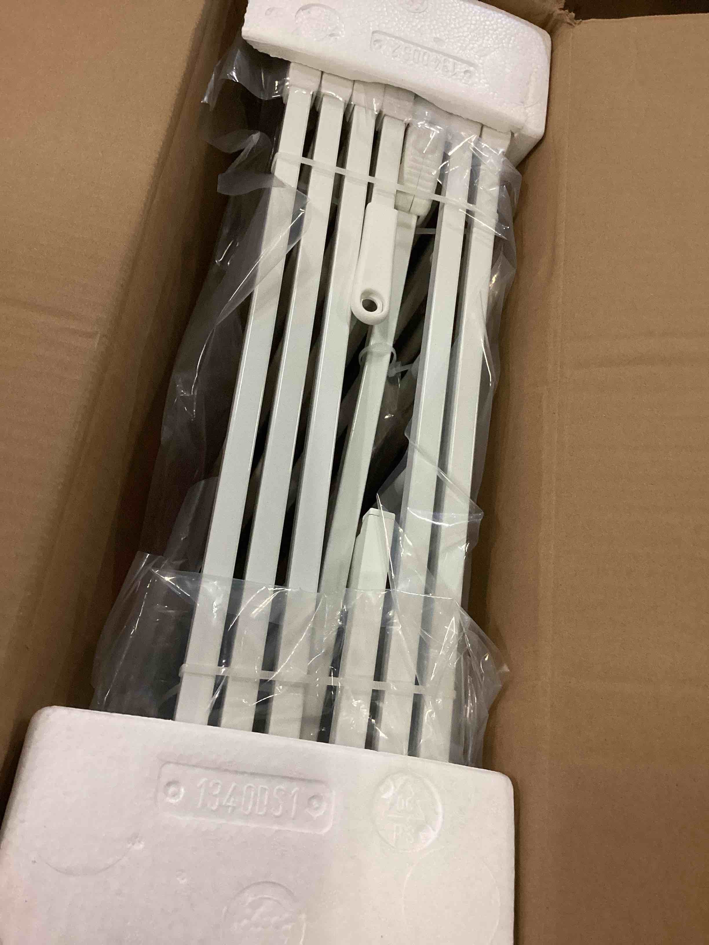 https://s3.amazonaws.com/lotting-images-prod/bidfta/YEL5085253_1703180136979.jpeg