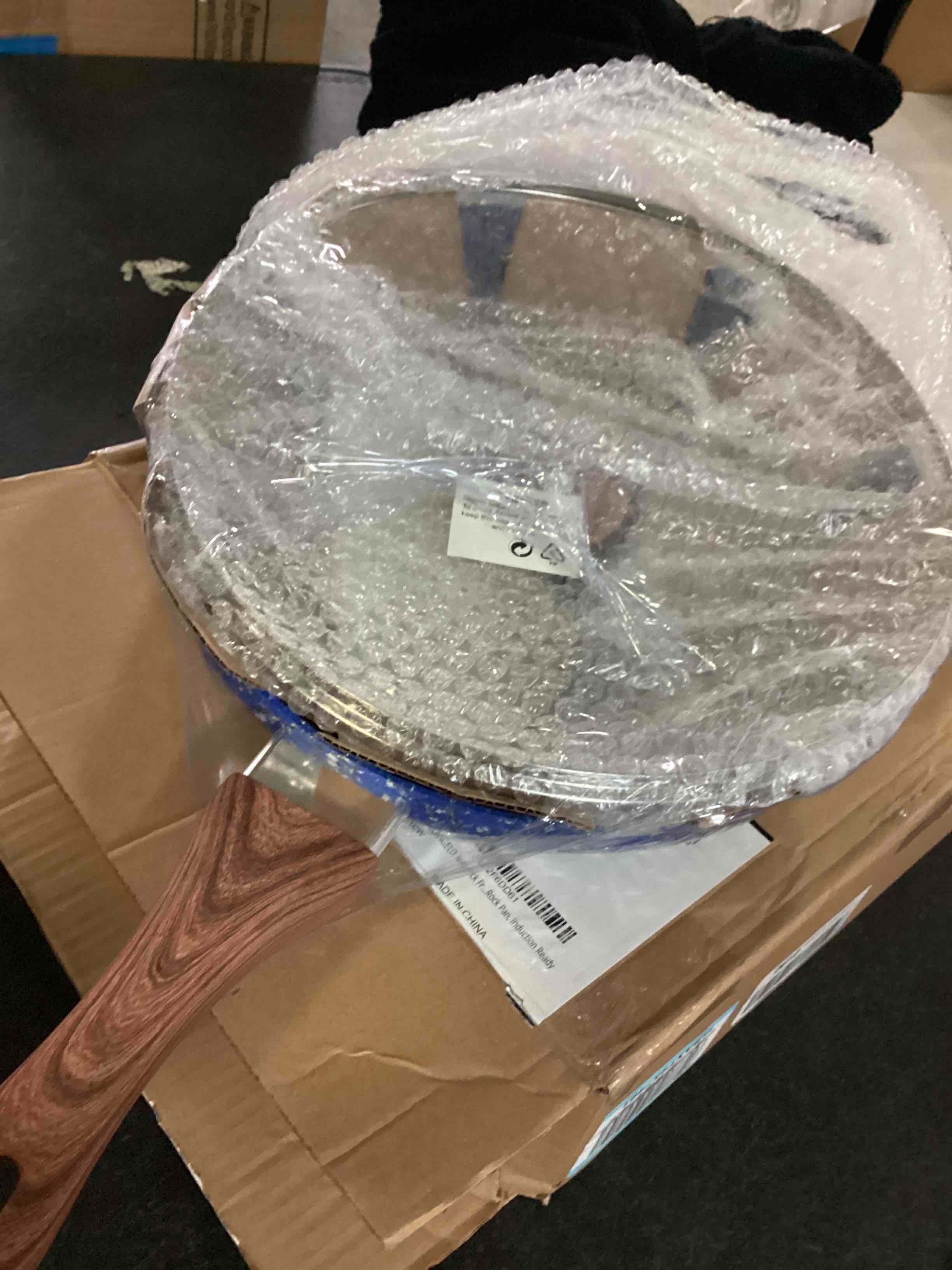 https://s3.amazonaws.com/lotting-images-prod/bidfta/YEL5085627_1702742821323.jpeg