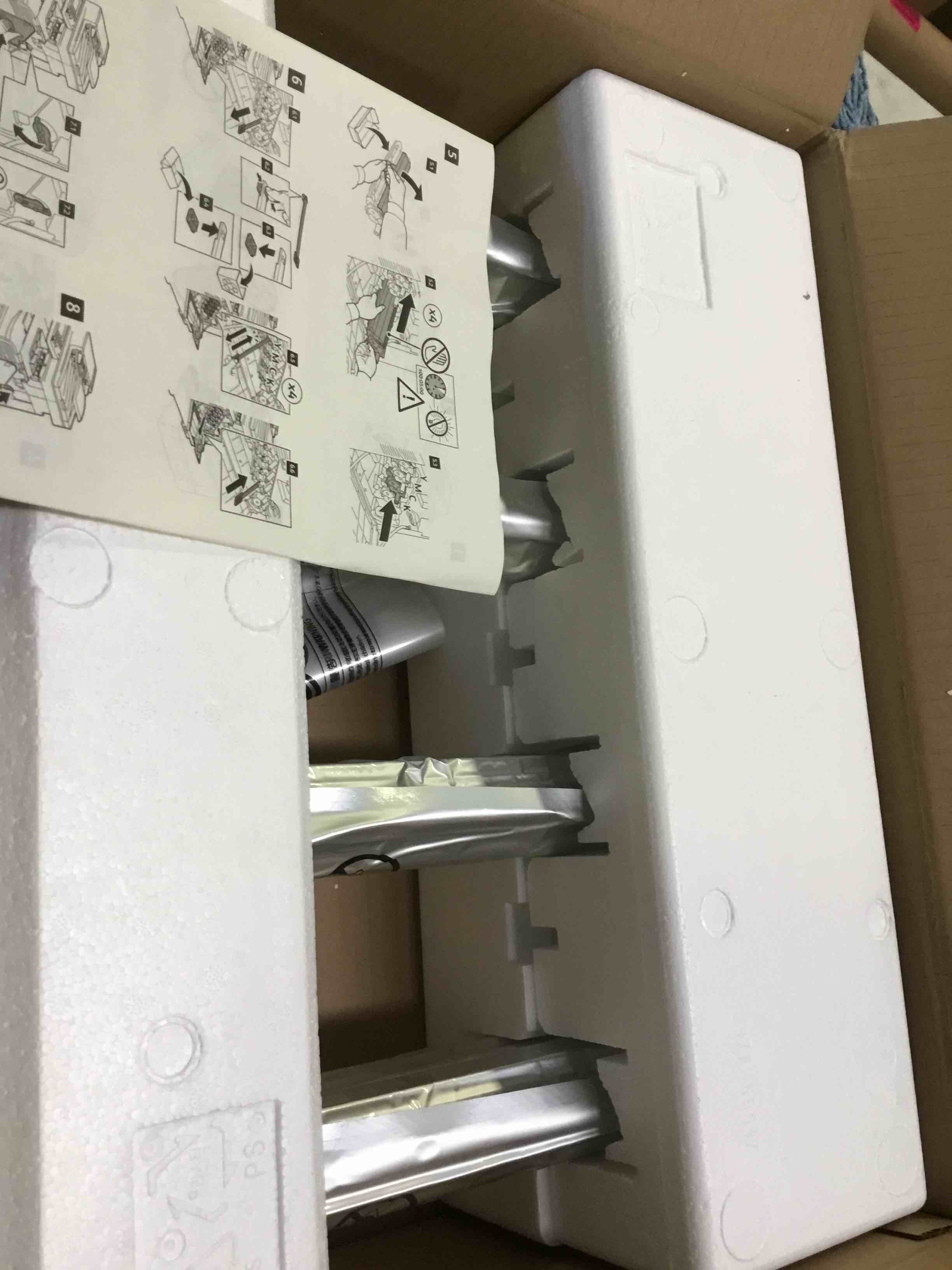 https://s3.amazonaws.com/lotting-images-prod/bidfta/YEL5086263_1703102126024.jpeg
