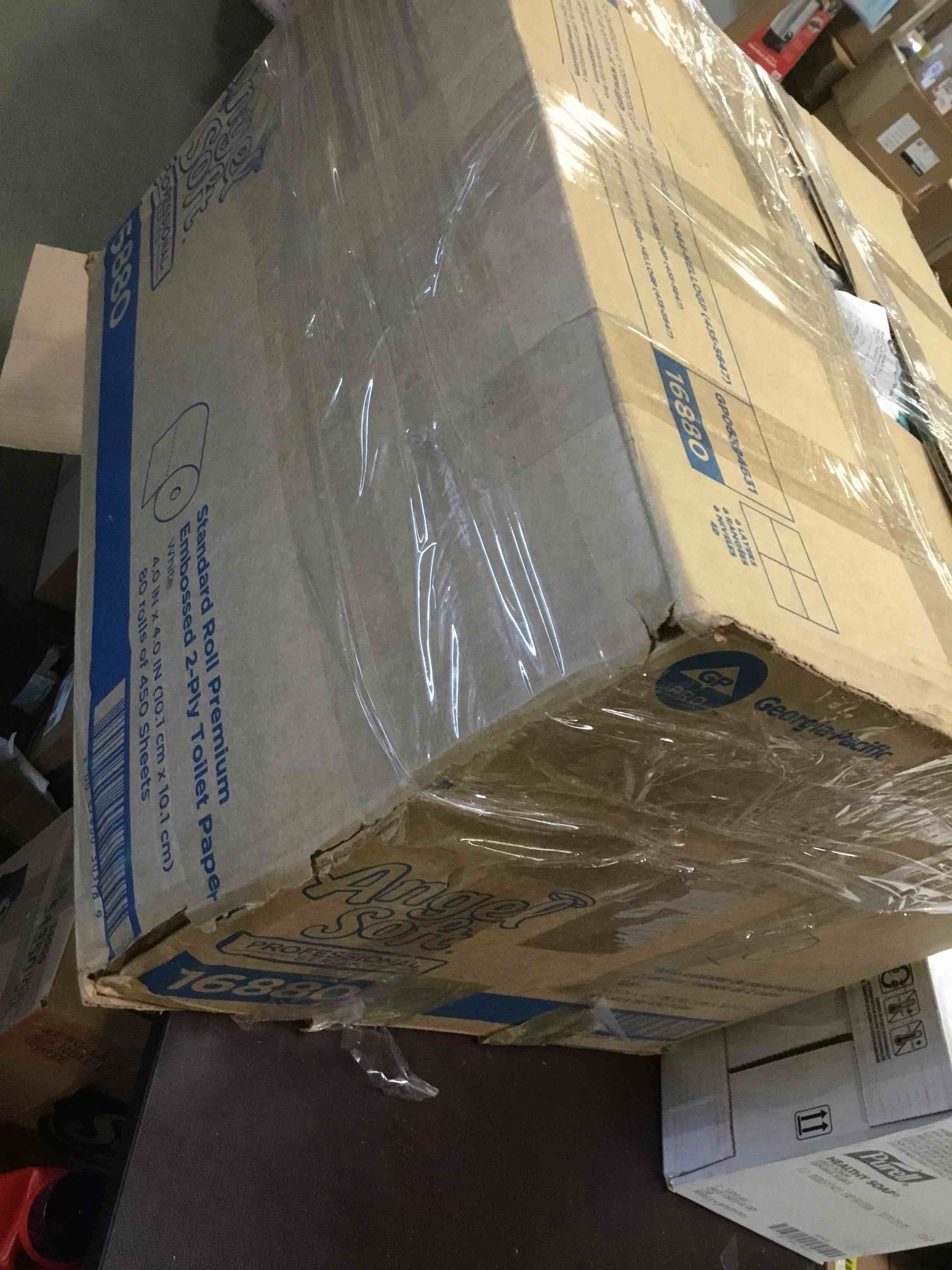 https://s3.amazonaws.com/lotting-images-prod/bidfta/YEL5086267_1703103897137.jpeg