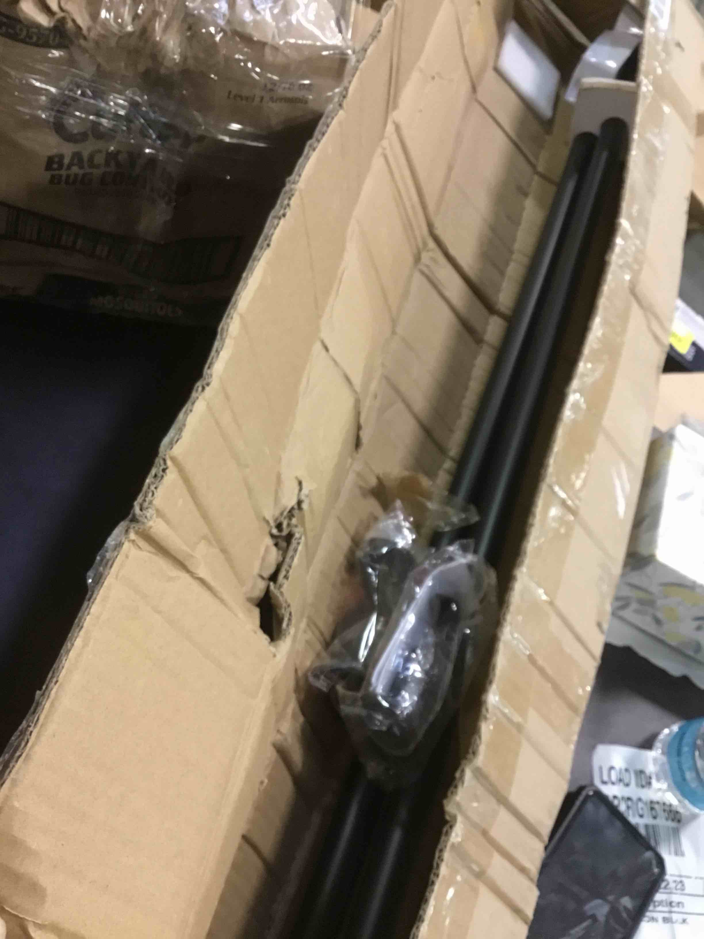 https://s3.amazonaws.com/lotting-images-prod/bidfta/YEL5086688_1703339518520.jpeg