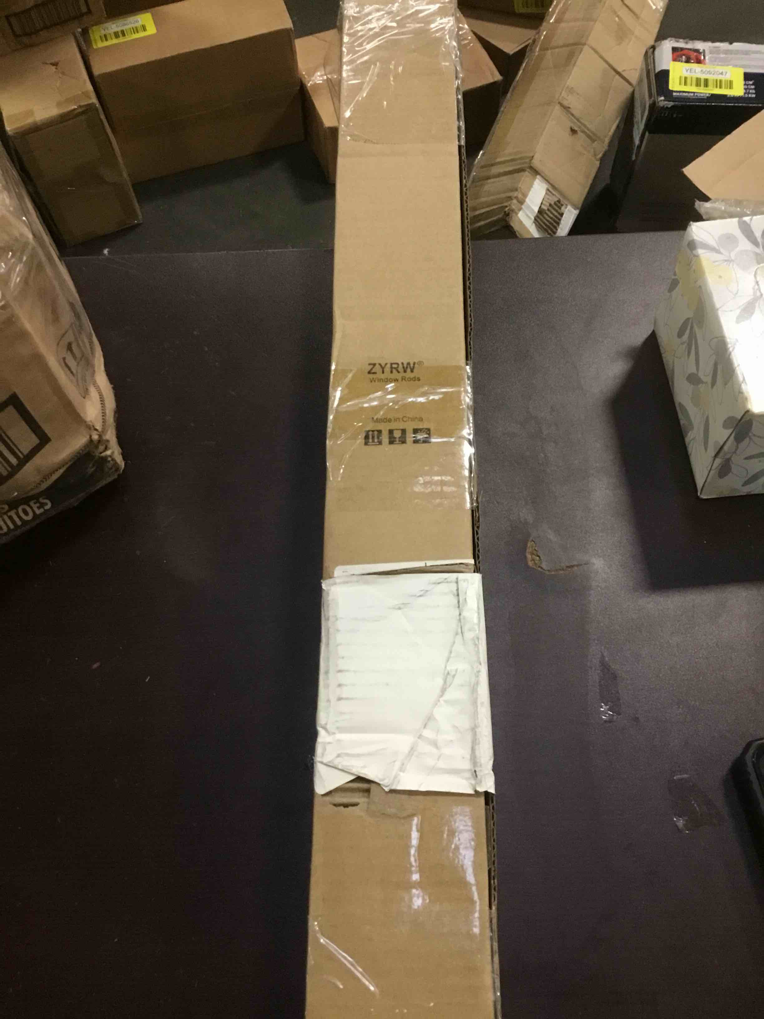 https://s3.amazonaws.com/lotting-images-prod/bidfta/YEL5086689_1703339675479.jpeg