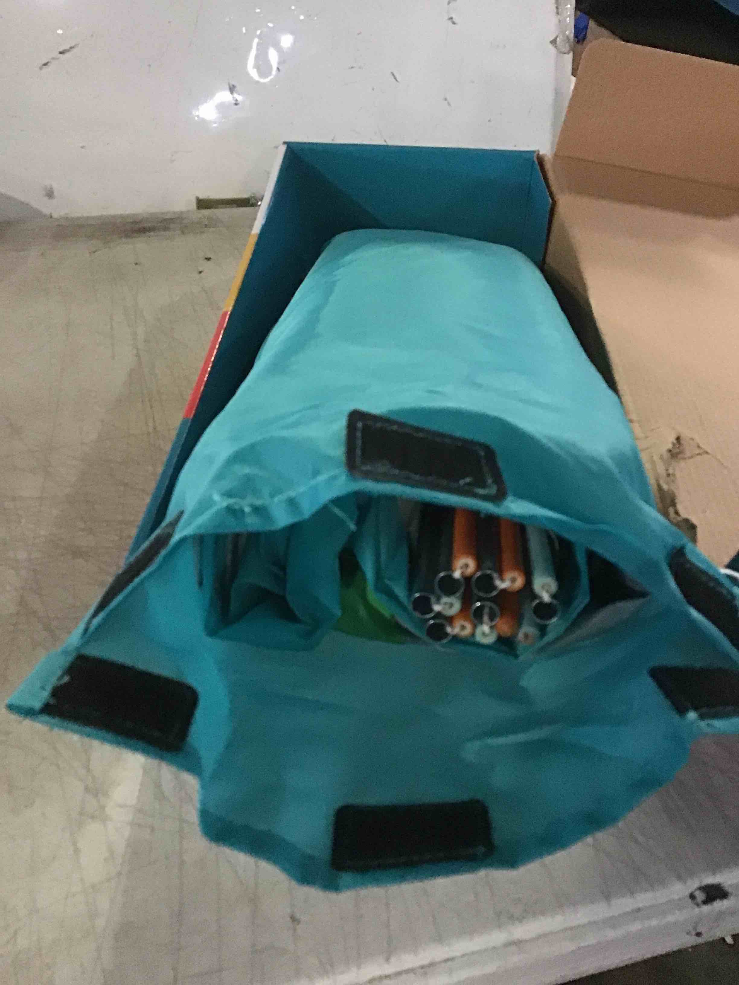 https://s3.amazonaws.com/lotting-images-prod/bidfta/YEL5087052_1702910798203.jpeg