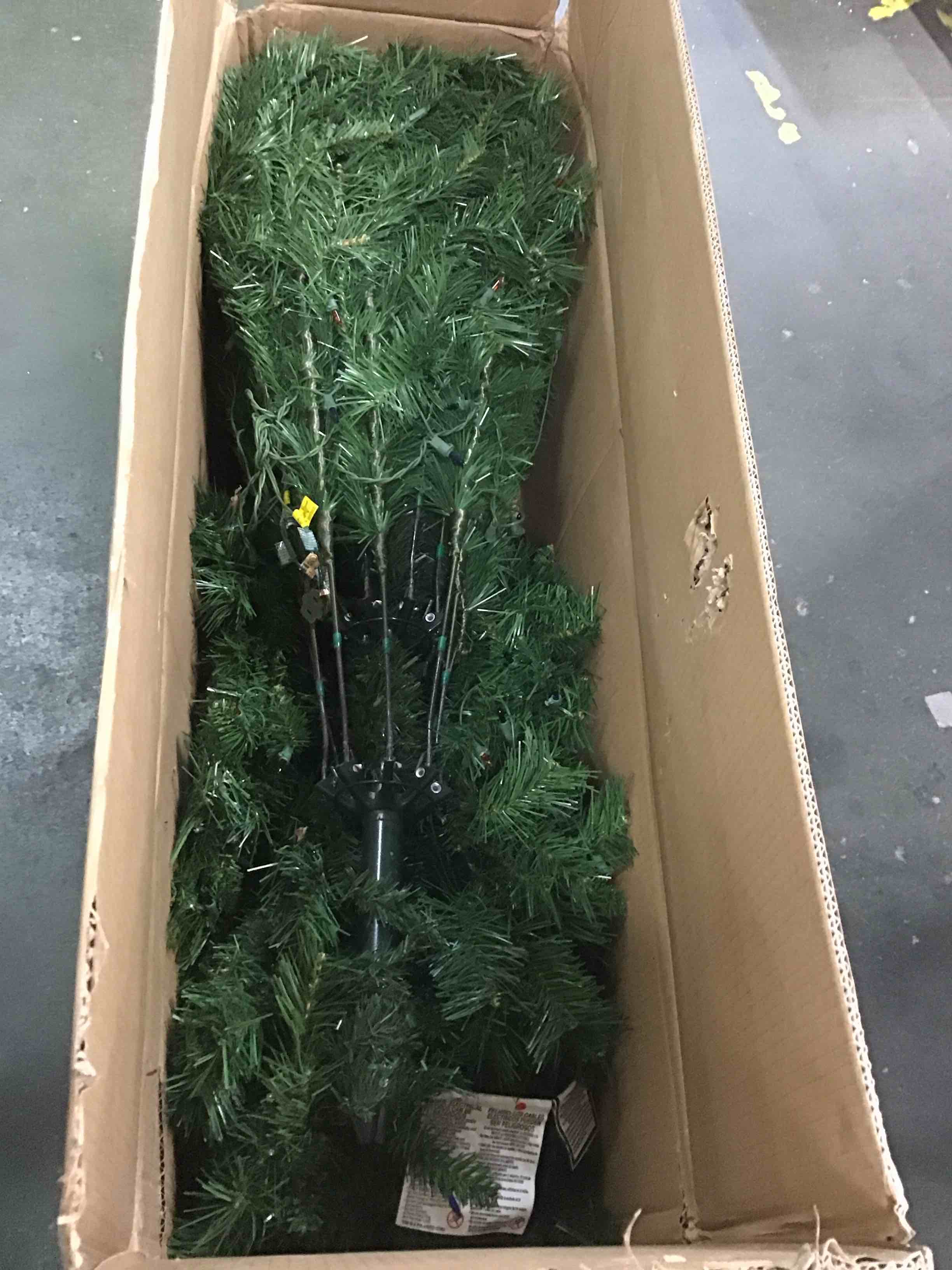 https://s3.amazonaws.com/lotting-images-prod/bidfta/YEL5088397_1703337929352.jpeg
