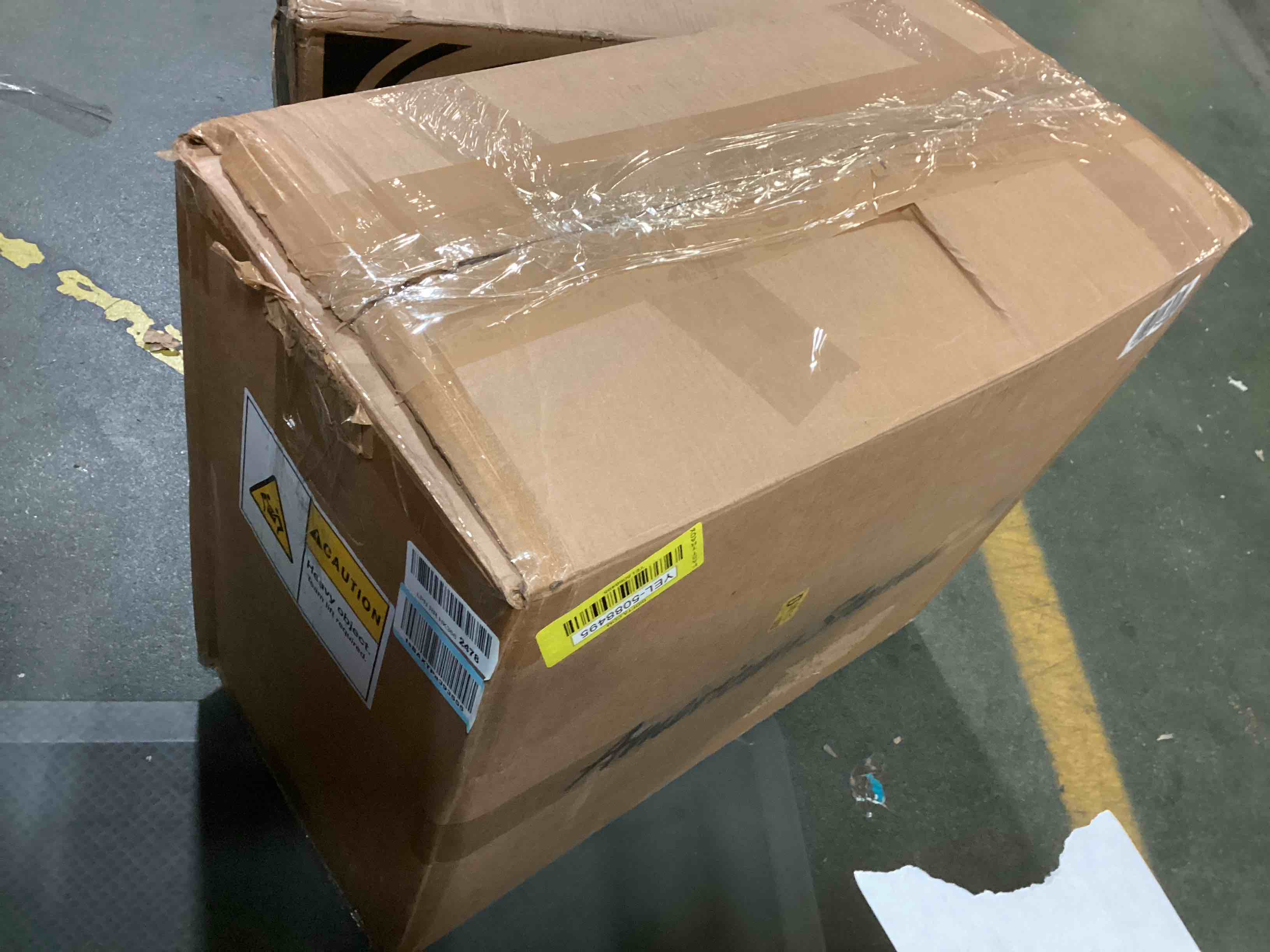 https://s3.amazonaws.com/lotting-images-prod/bidfta/YEL5088495_1702924212877.jpeg