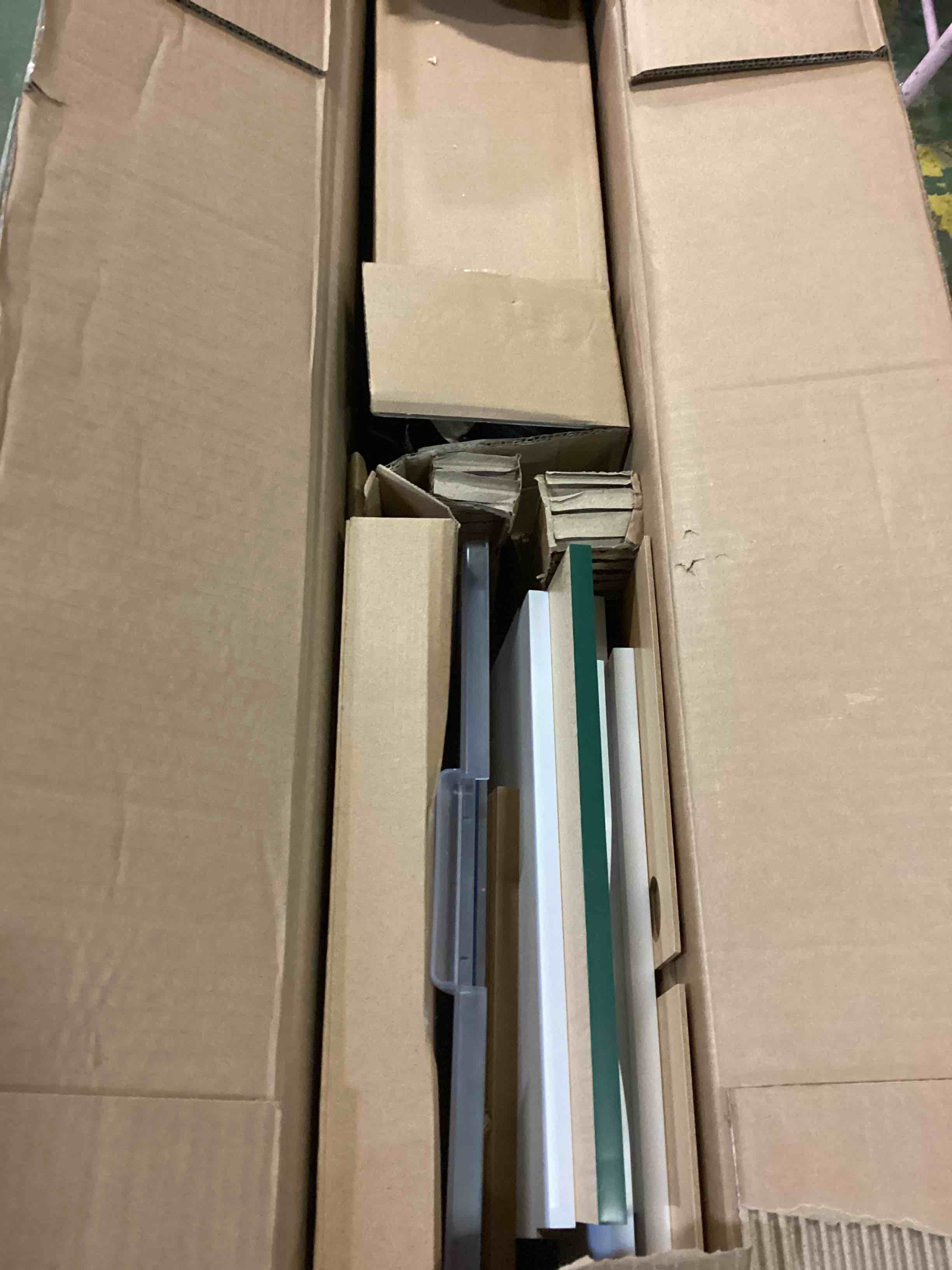 https://s3.amazonaws.com/lotting-images-prod/bidfta/YEL5089056_1703163972715.jpeg