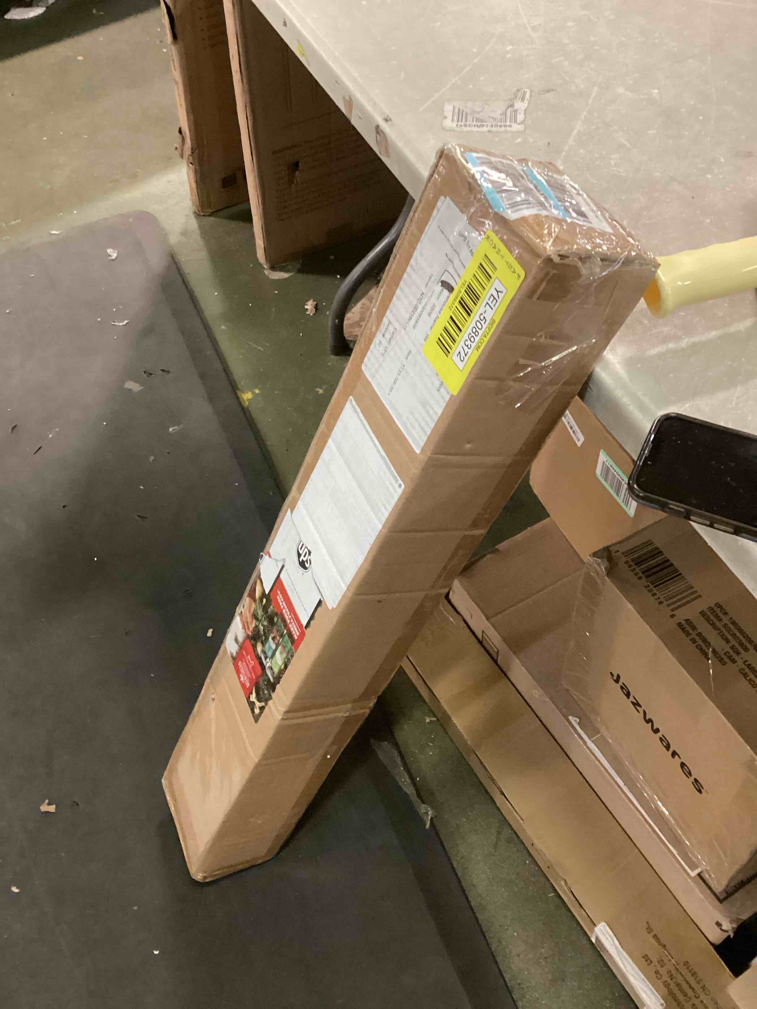https://s3.amazonaws.com/lotting-images-prod/bidfta/YEL5089372_1703259486497.jpeg