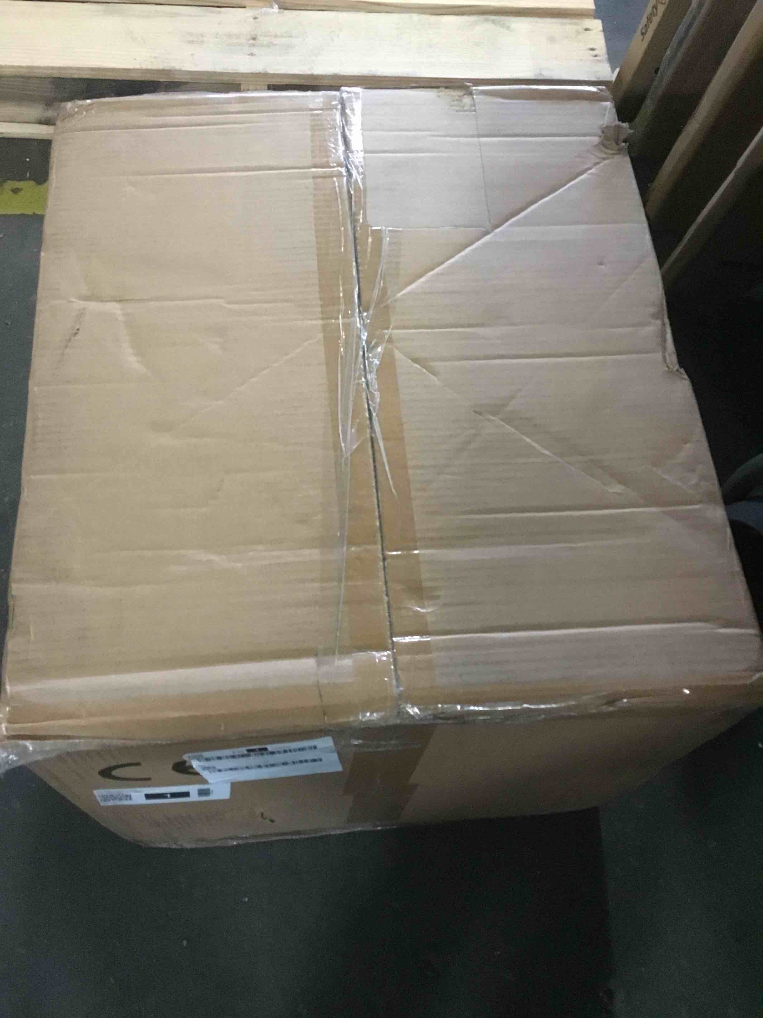 https://s3.amazonaws.com/lotting-images-prod/bidfta/YEL5090171_1703011384854.jpeg