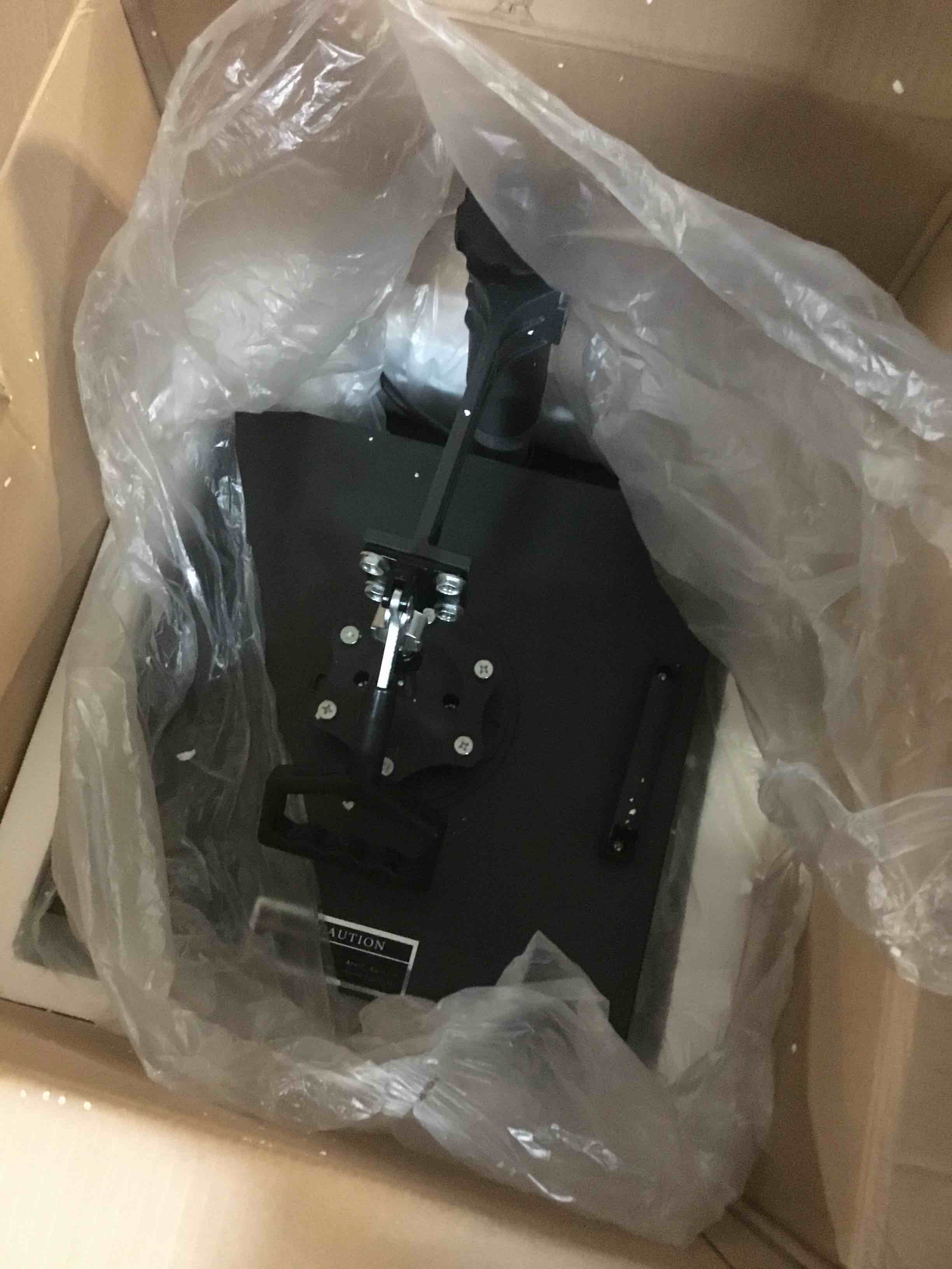 https://s3.amazonaws.com/lotting-images-prod/bidfta/YEL5090171_1703011881094.jpeg