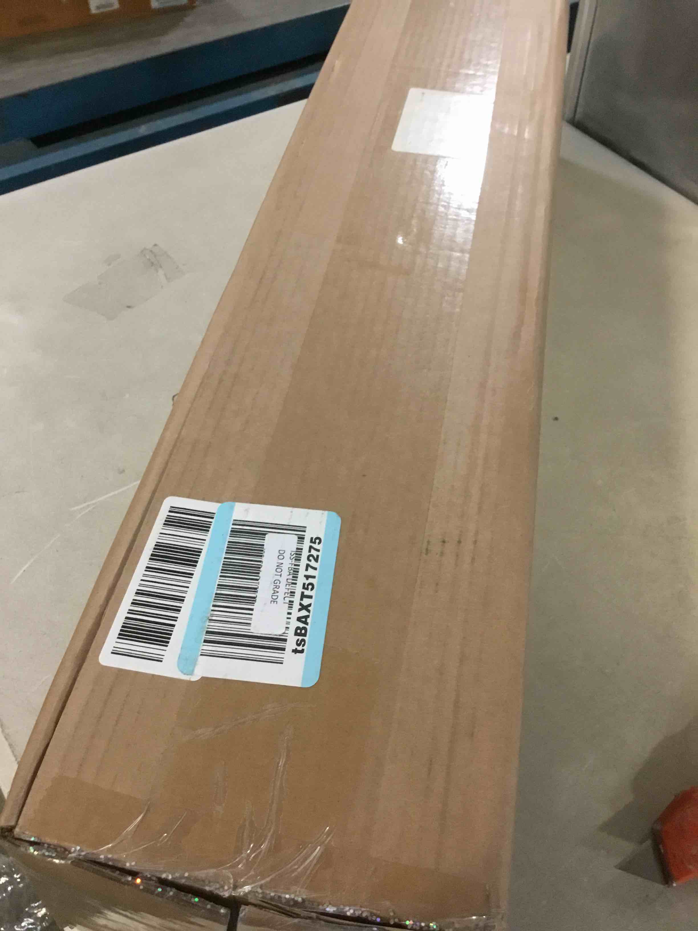 https://s3.amazonaws.com/lotting-images-prod/bidfta/YEL5090452_1703105418346.jpeg