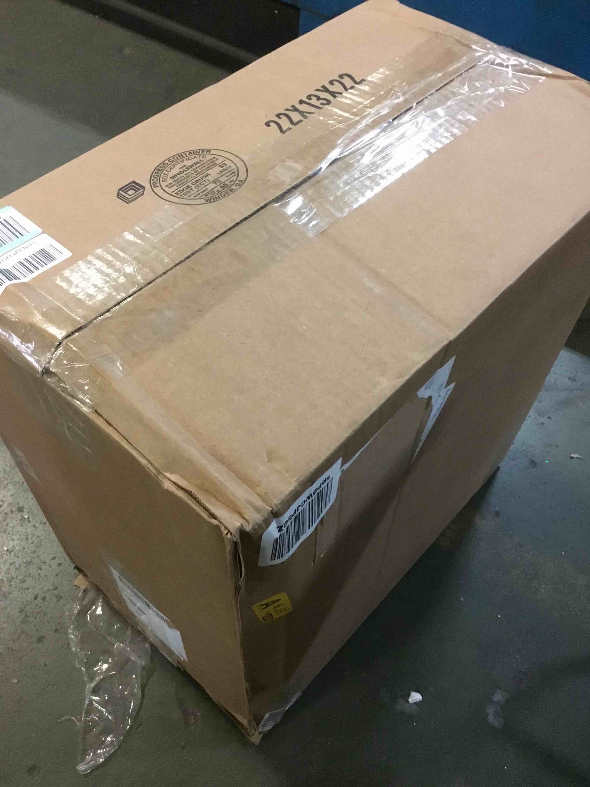 https://s3.amazonaws.com/lotting-images-prod/bidfta/YEL5090461_1703106486995.jpeg