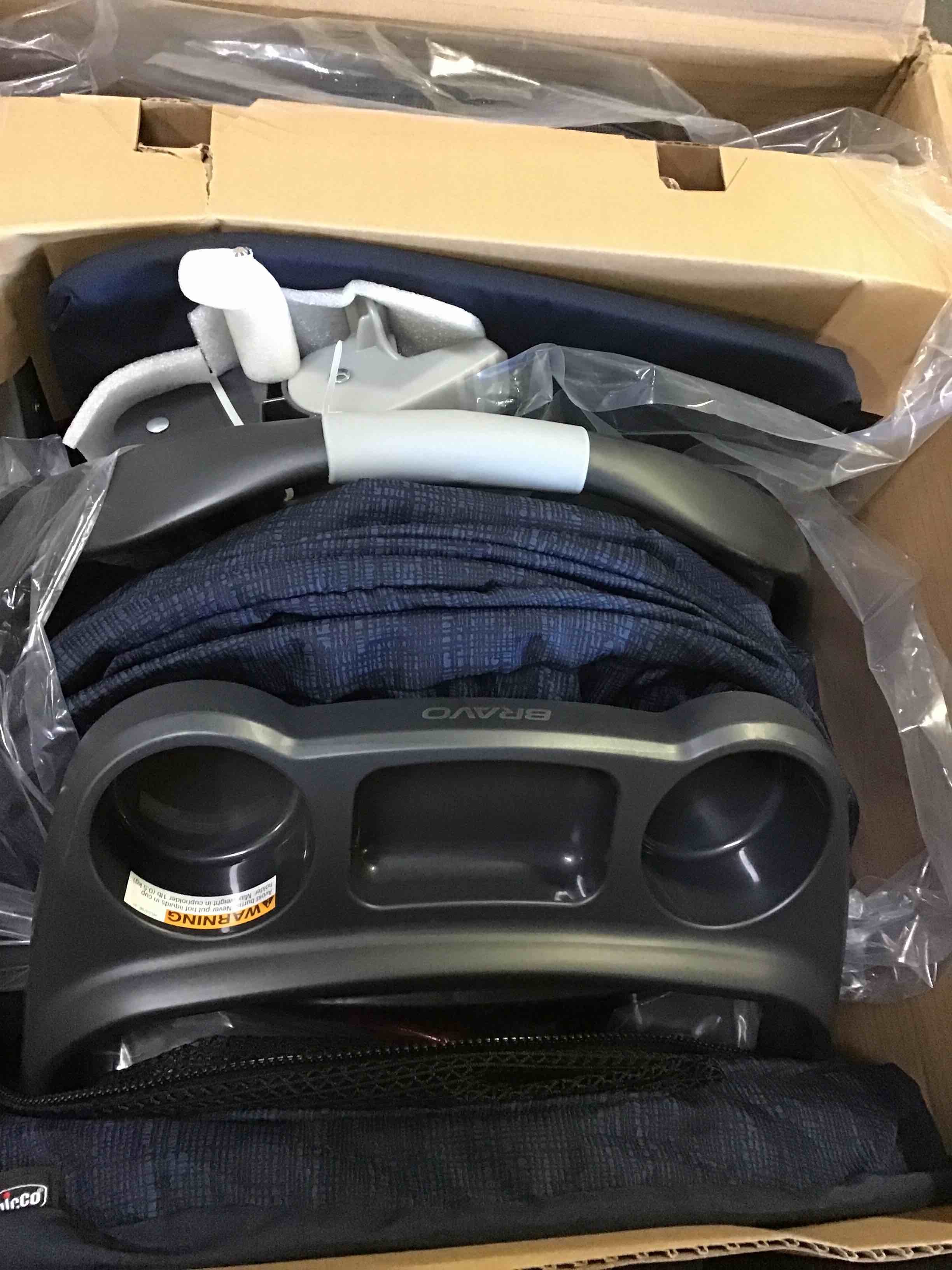 https://s3.amazonaws.com/lotting-images-prod/bidfta/YEL5091532_1703000154010.jpeg