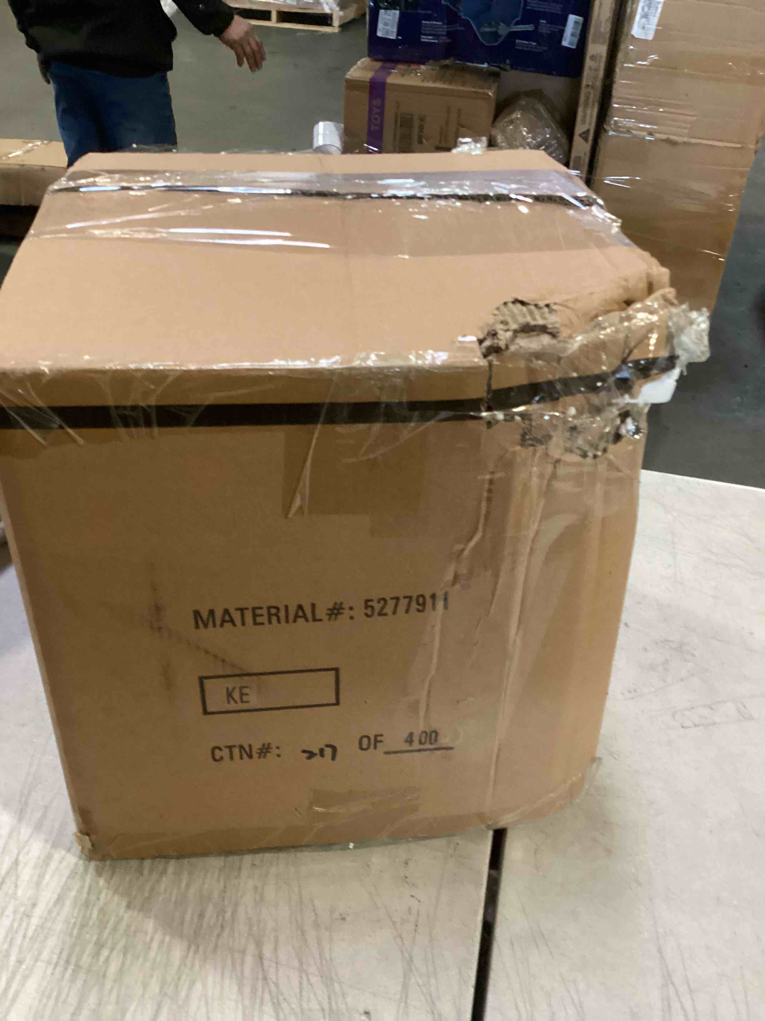 https://s3.amazonaws.com/lotting-images-prod/bidfta/YEL5091675_1703081081669.jpeg