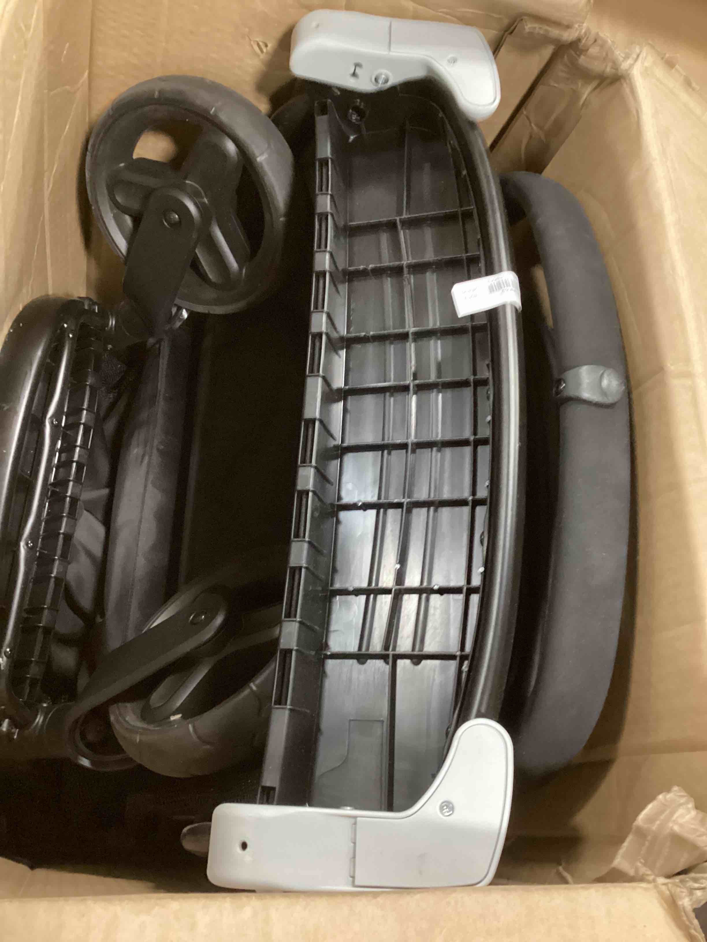 https://s3.amazonaws.com/lotting-images-prod/bidfta/YEL5092246_1703600094966.jpeg