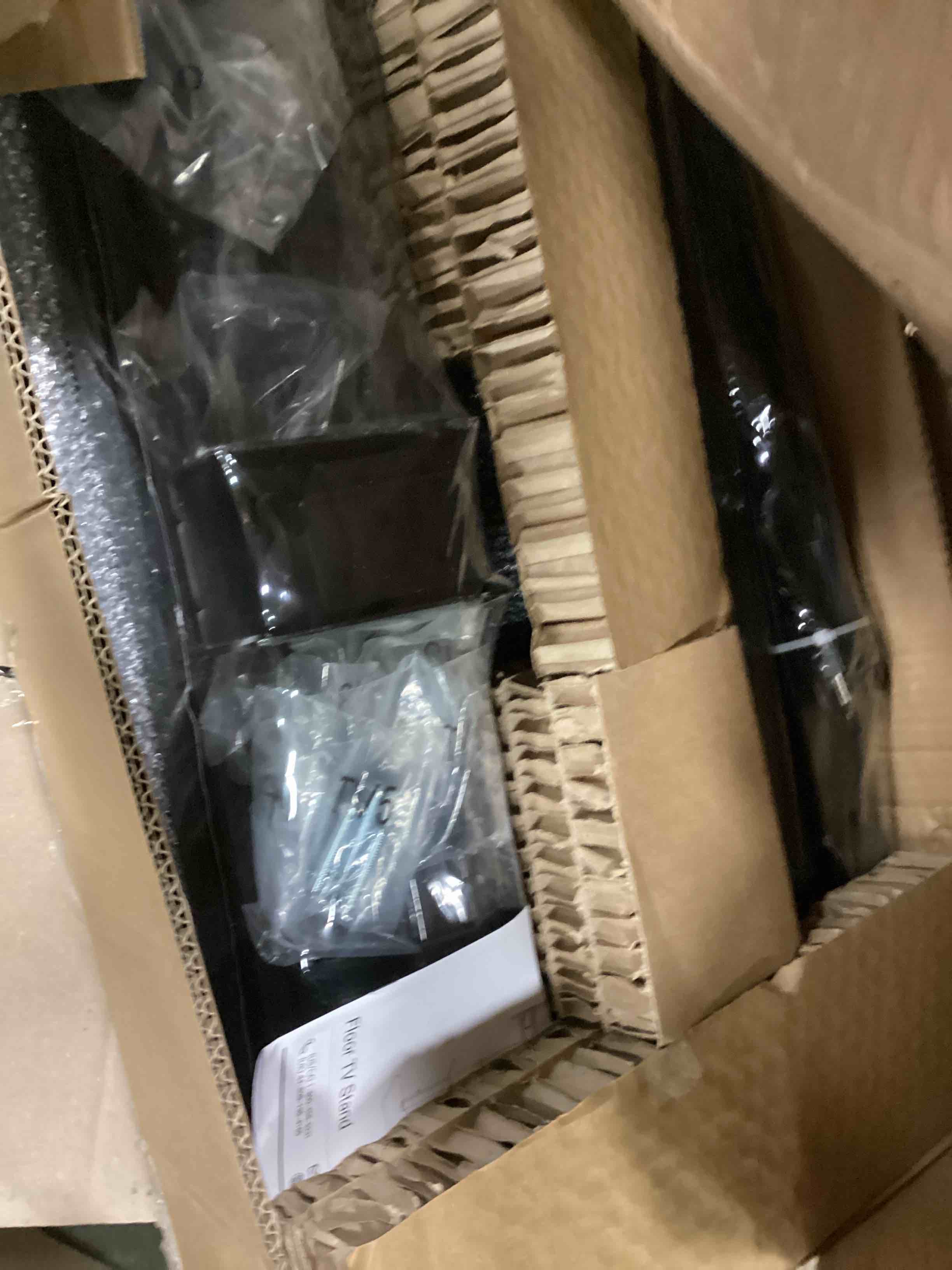 https://s3.amazonaws.com/lotting-images-prod/bidfta/YEL5092494_1703859093086.jpeg