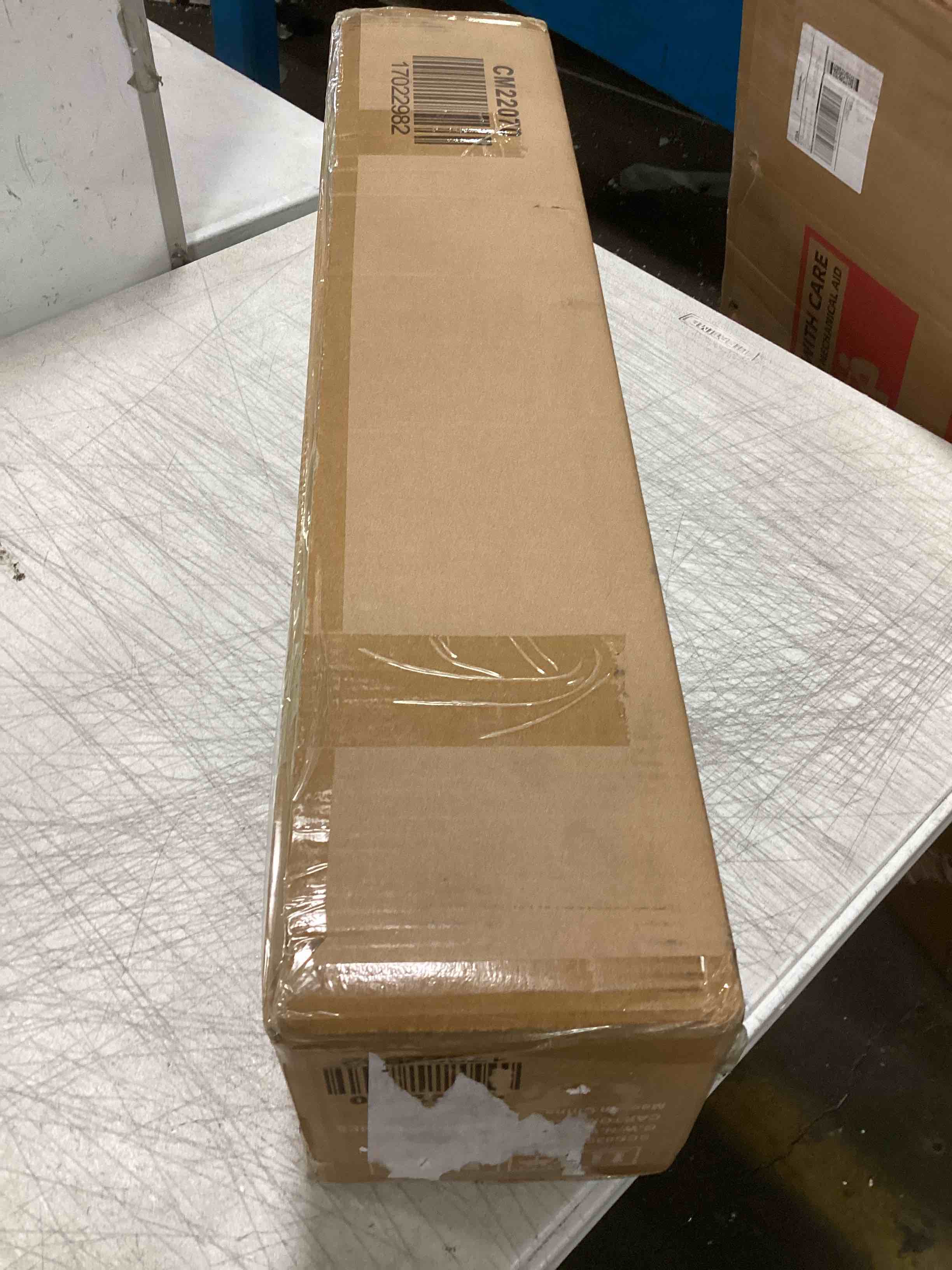 https://s3.amazonaws.com/lotting-images-prod/bidfta/YEL5092539_1703867824414.jpeg