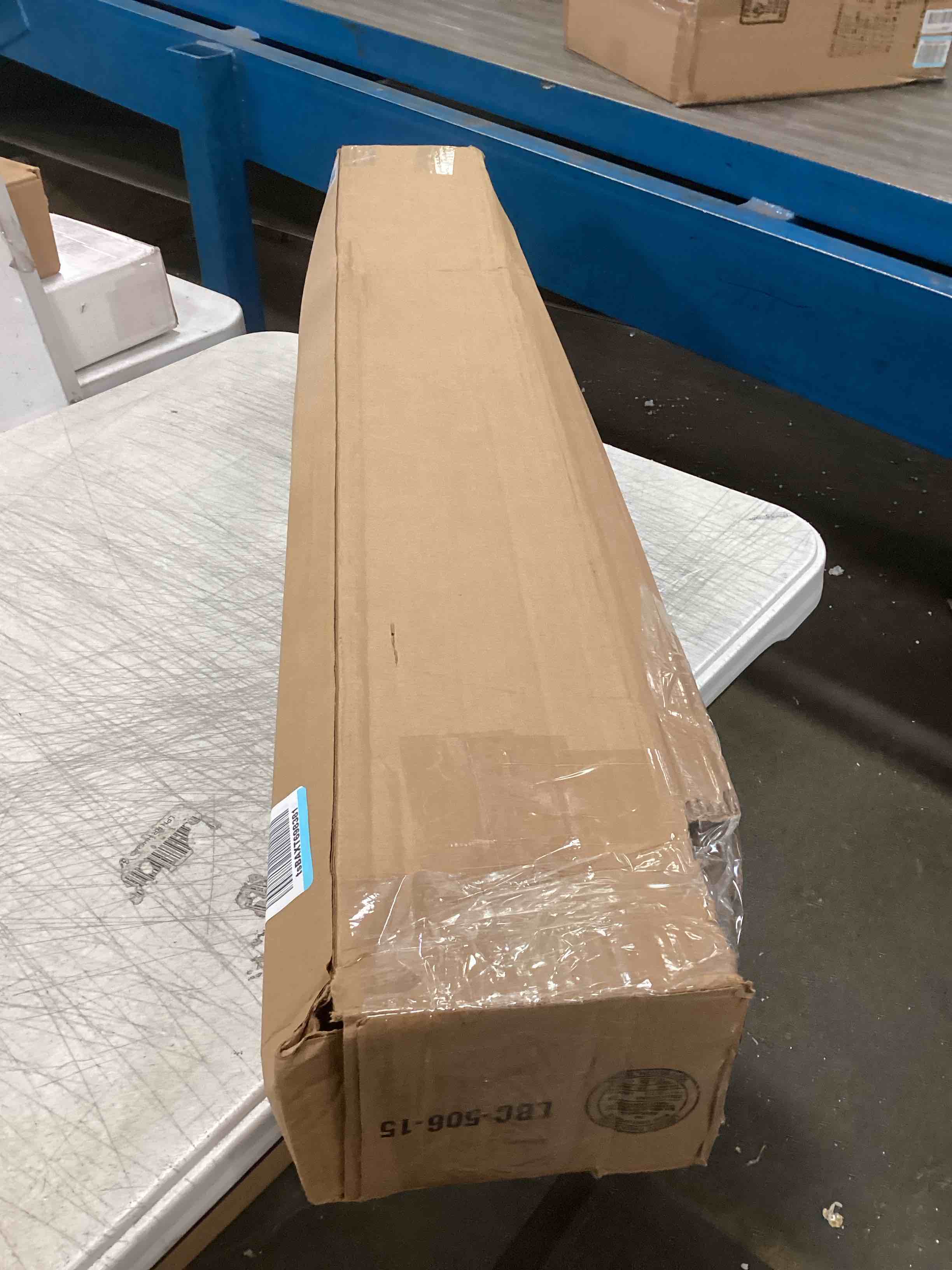 https://s3.amazonaws.com/lotting-images-prod/bidfta/YEL5092696_1703953294846.jpeg