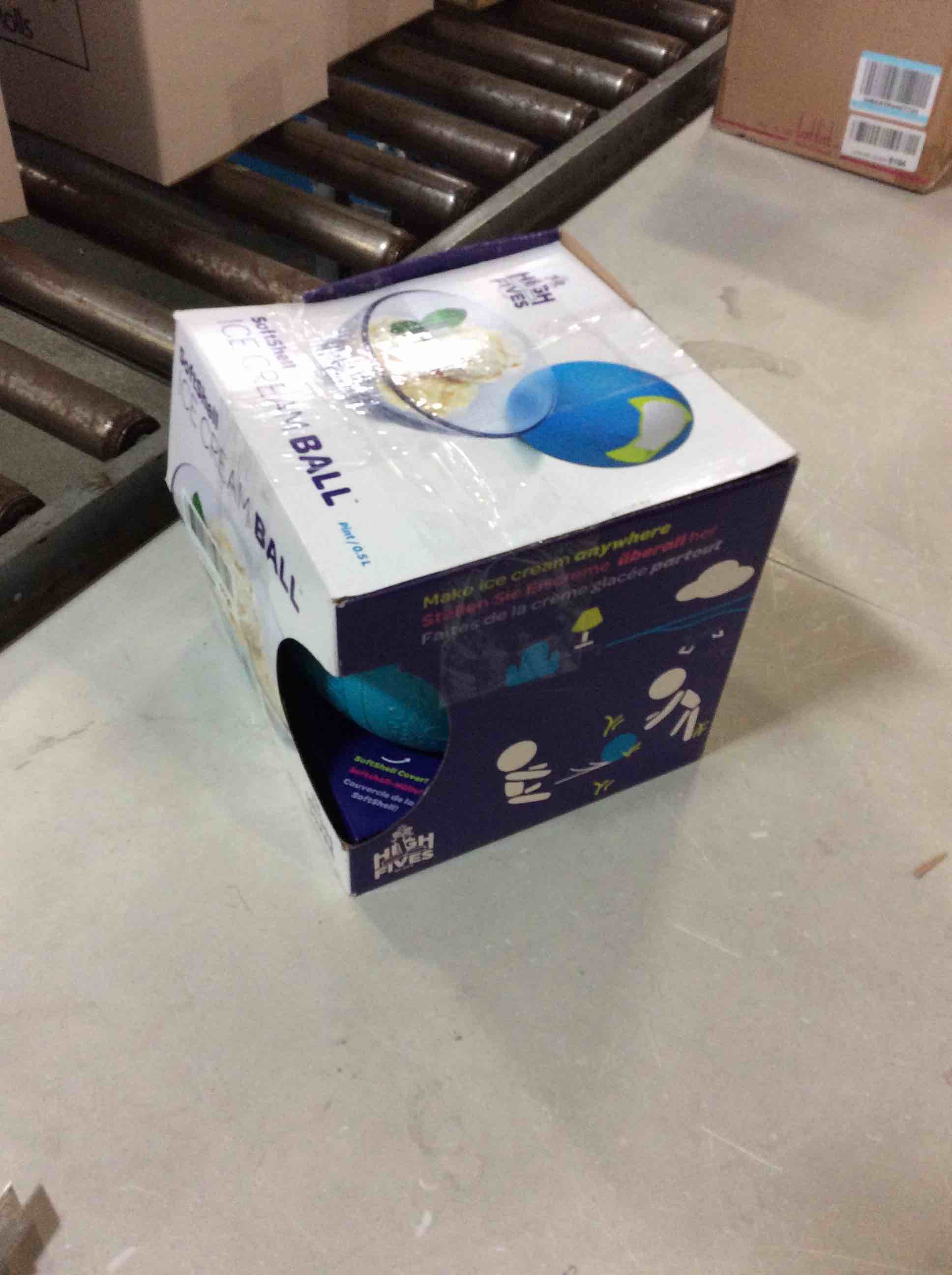 Yay Labs SoftShell Ice Cream Ball (Pint Size)