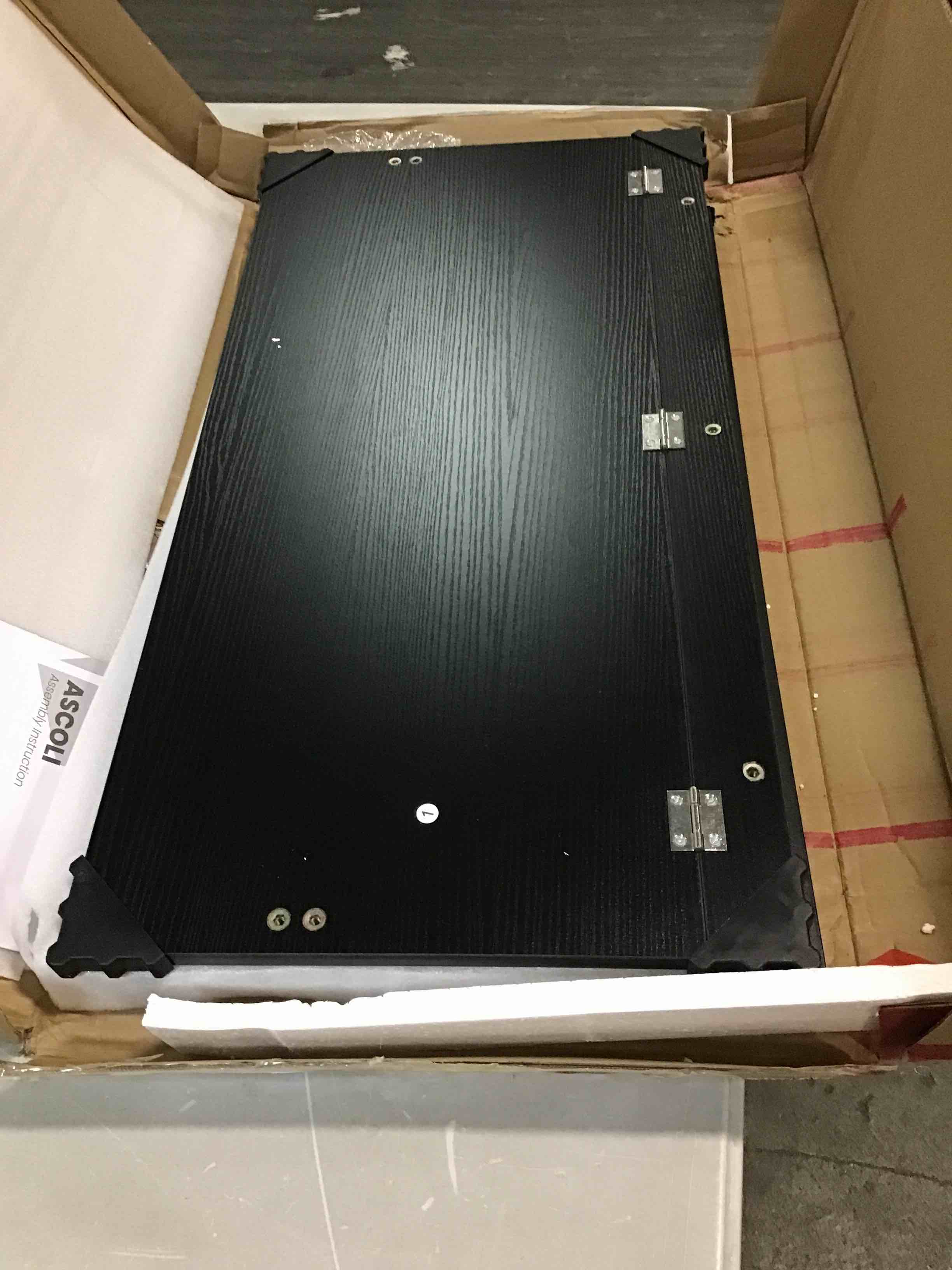 https://s3.amazonaws.com/lotting-images-prod/bidfta/YEL5093851_1703601394964.jpeg