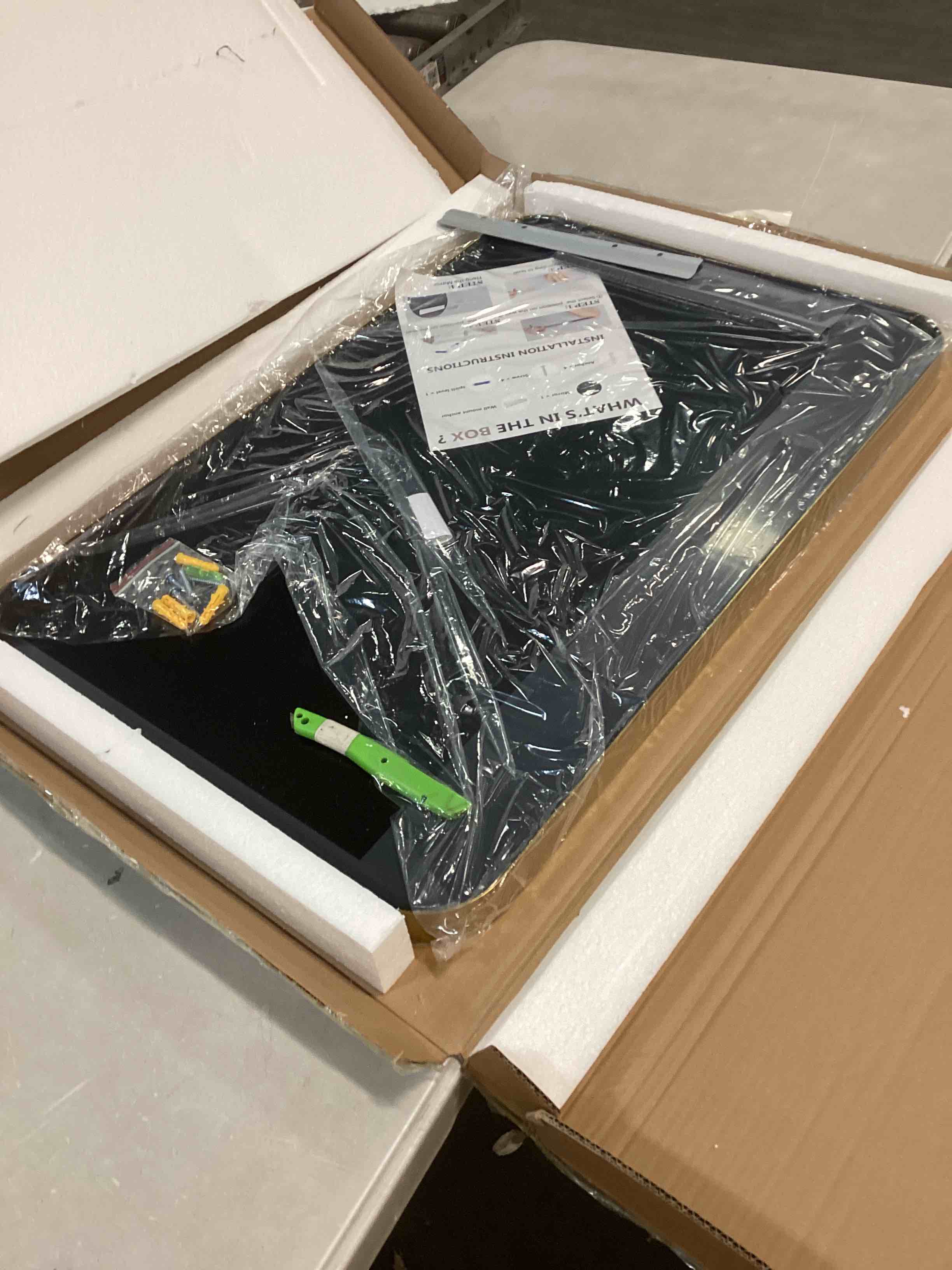 https://s3.amazonaws.com/lotting-images-prod/bidfta/YEL5094064_1703789876215.jpeg