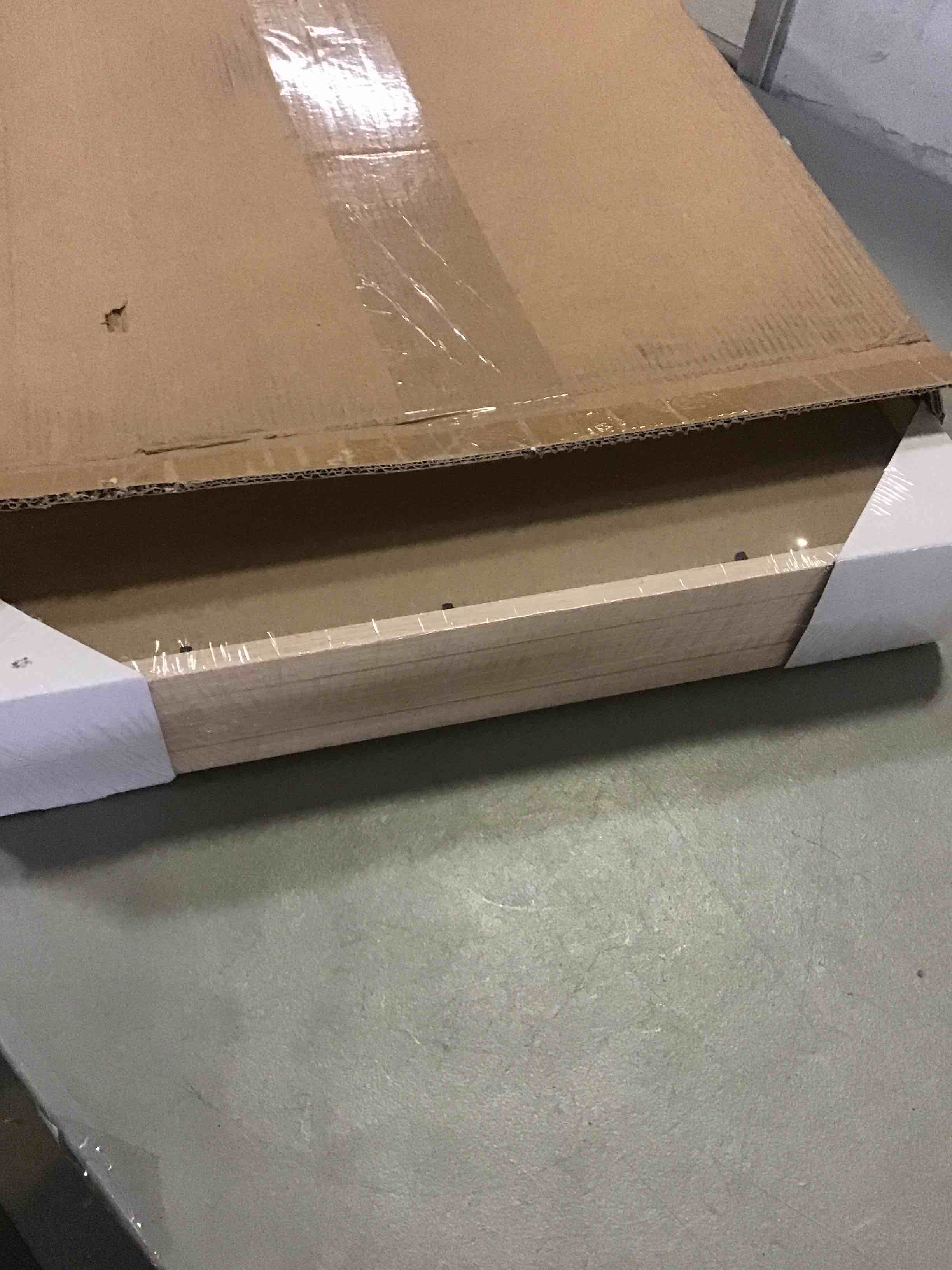 https://s3.amazonaws.com/lotting-images-prod/bidfta/YEL5094769_1702741851531.jpeg