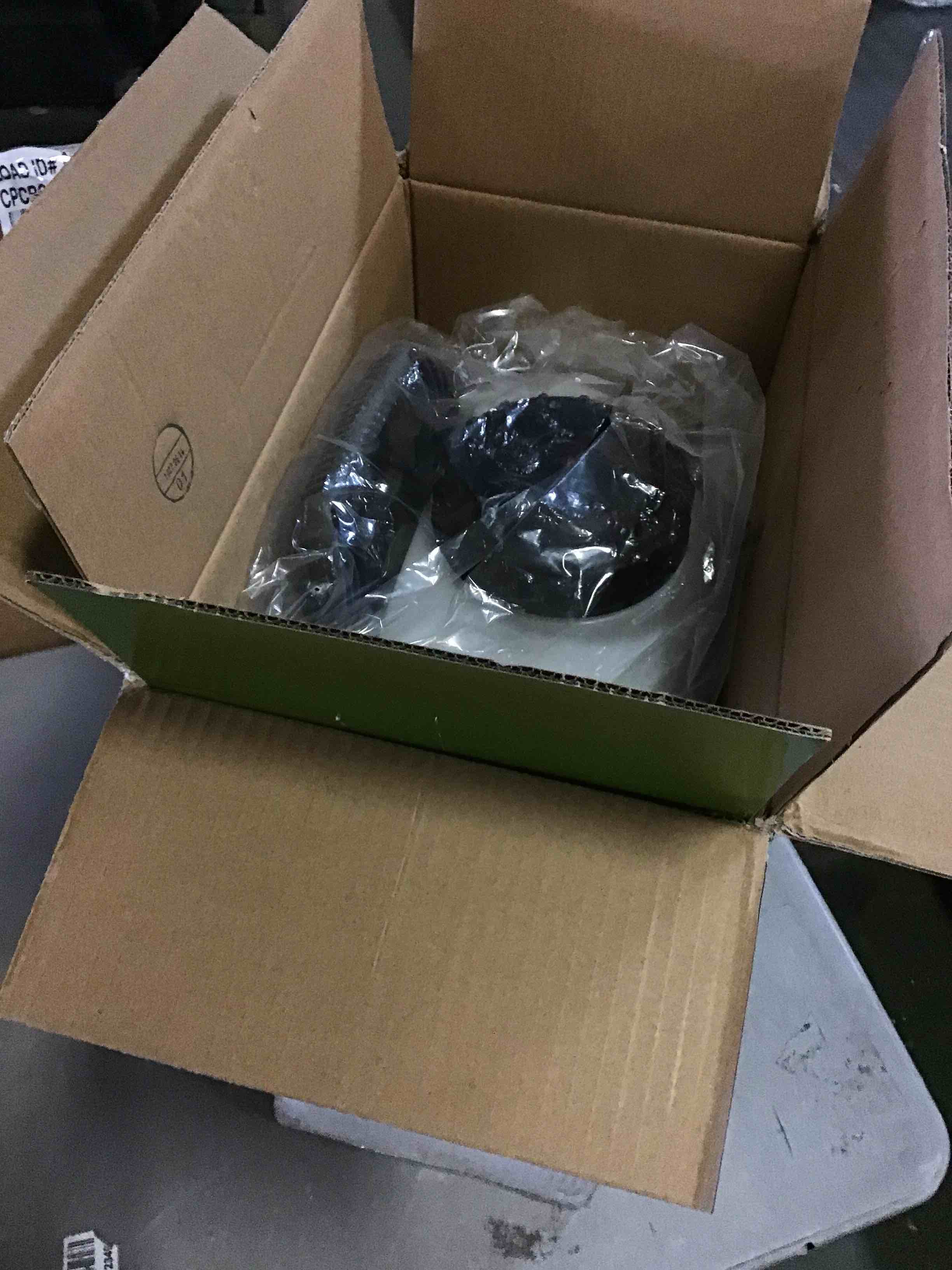 https://s3.amazonaws.com/lotting-images-prod/bidfta/YEL5094976_1702917828560.jpeg