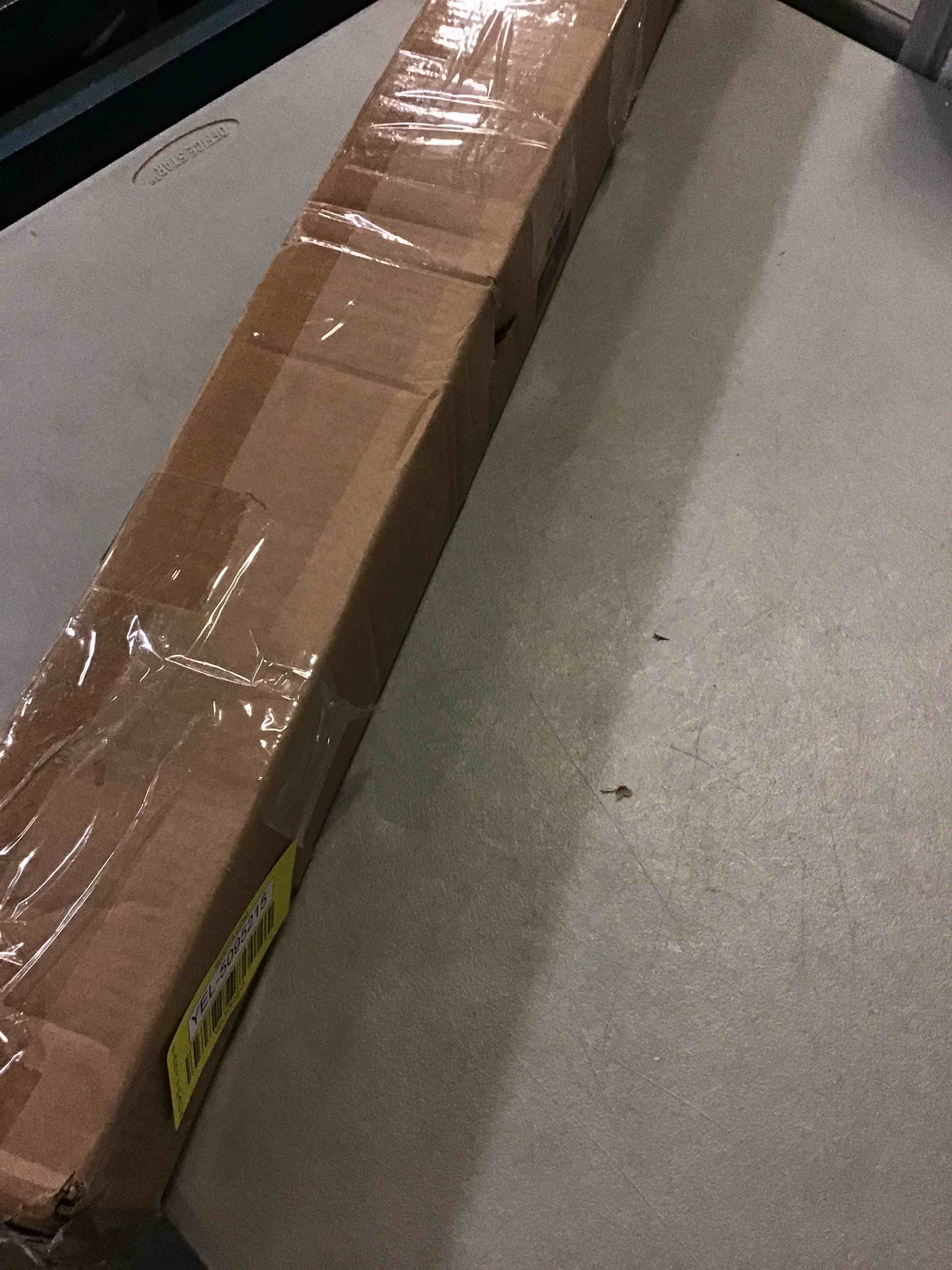 https://s3.amazonaws.com/lotting-images-prod/bidfta/YEL5095215_1703003843013.jpeg