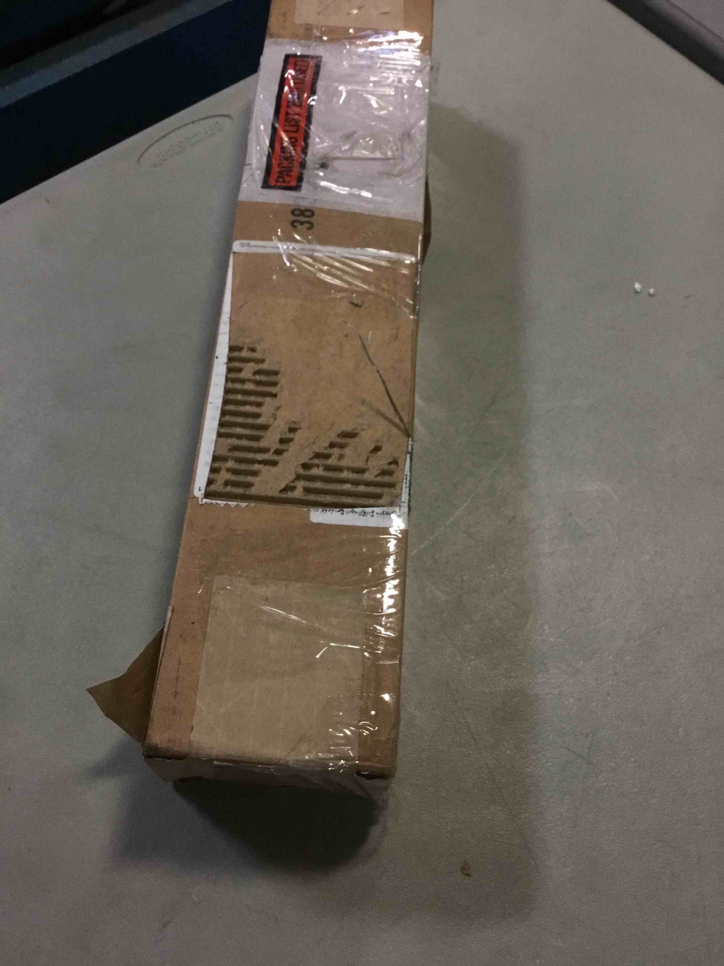 https://s3.amazonaws.com/lotting-images-prod/bidfta/YEL5095305_1703019383955.jpeg