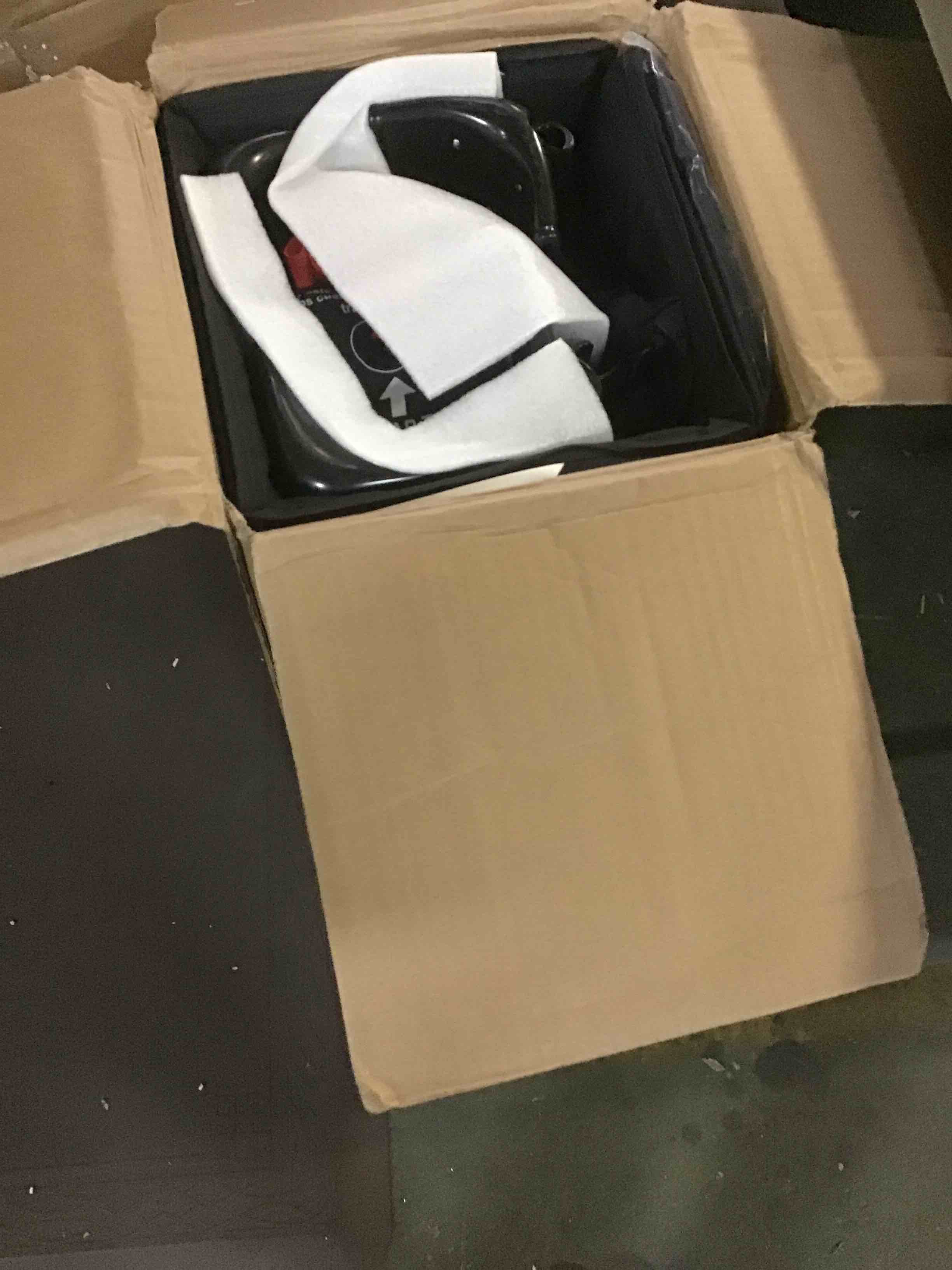 https://s3.amazonaws.com/lotting-images-prod/bidfta/YEL5095450_1703179023484.jpeg