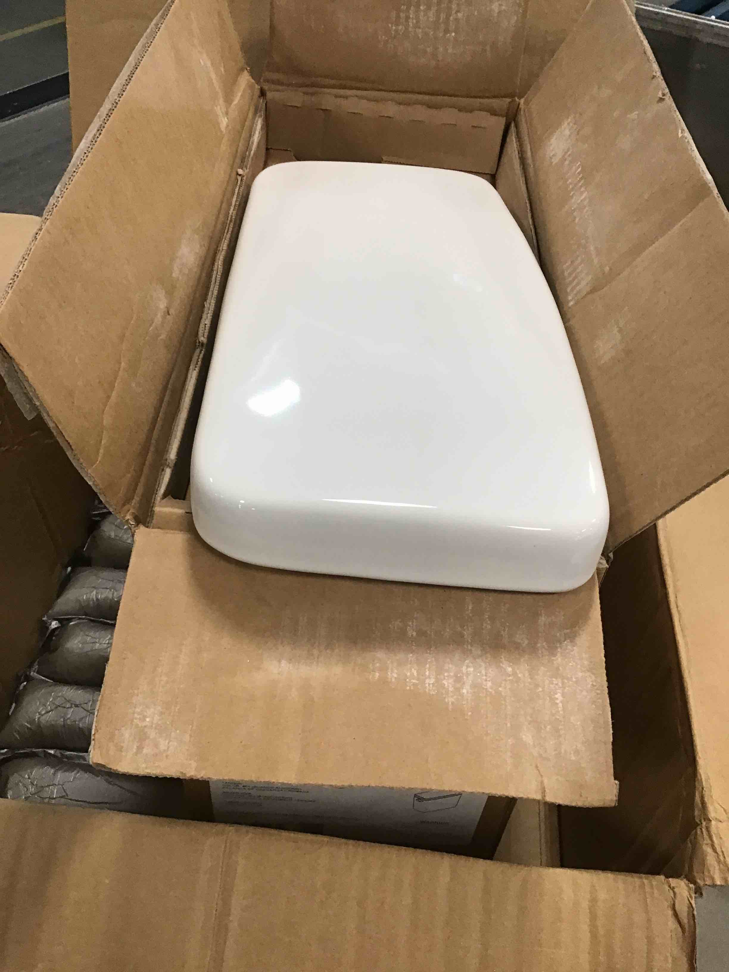 https://s3.amazonaws.com/lotting-images-prod/bidfta/YEL5095824_1703345007252.jpeg