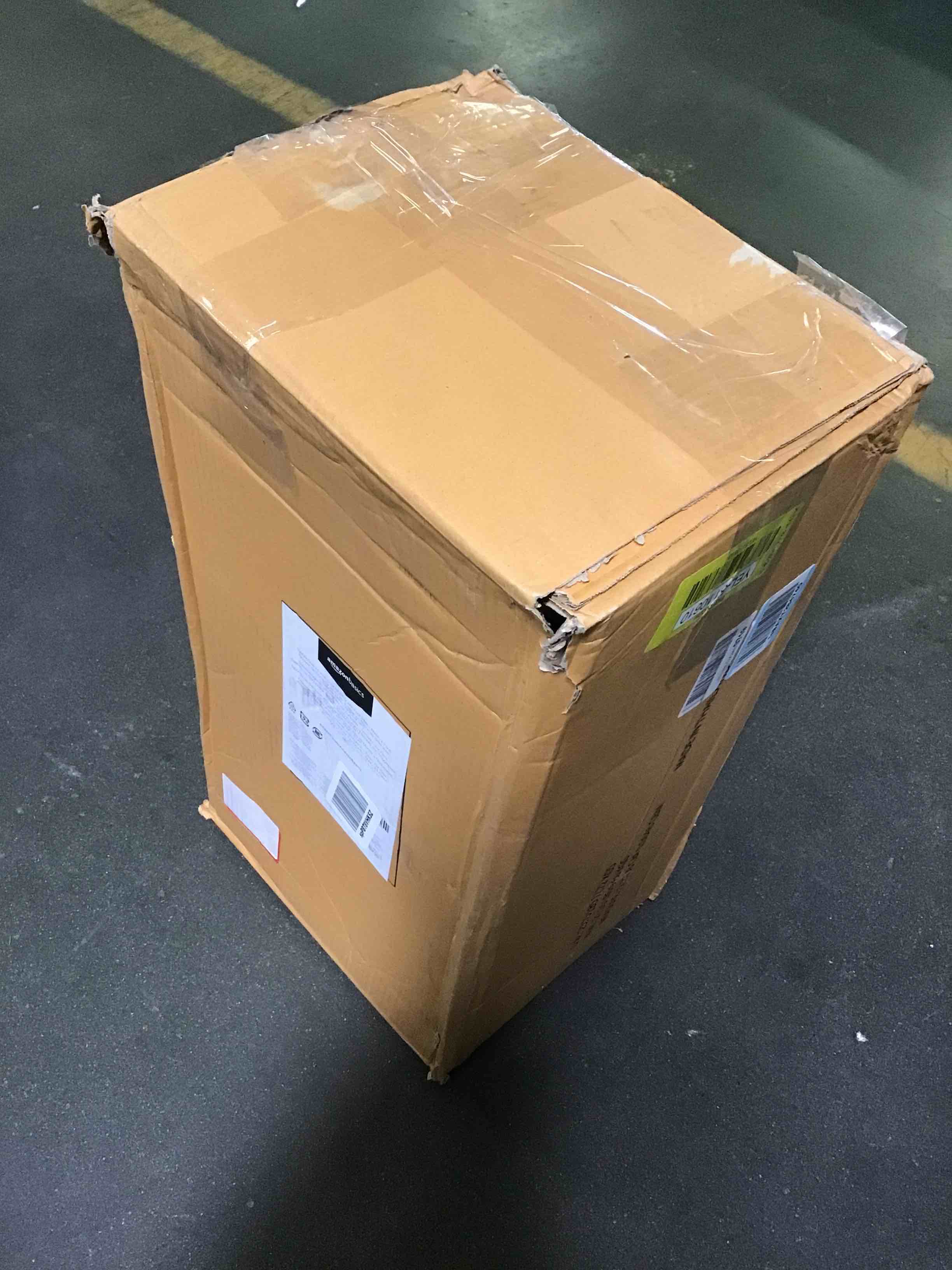 https://s3.amazonaws.com/lotting-images-prod/bidfta/YEL5110610_1693329287917.jpeg