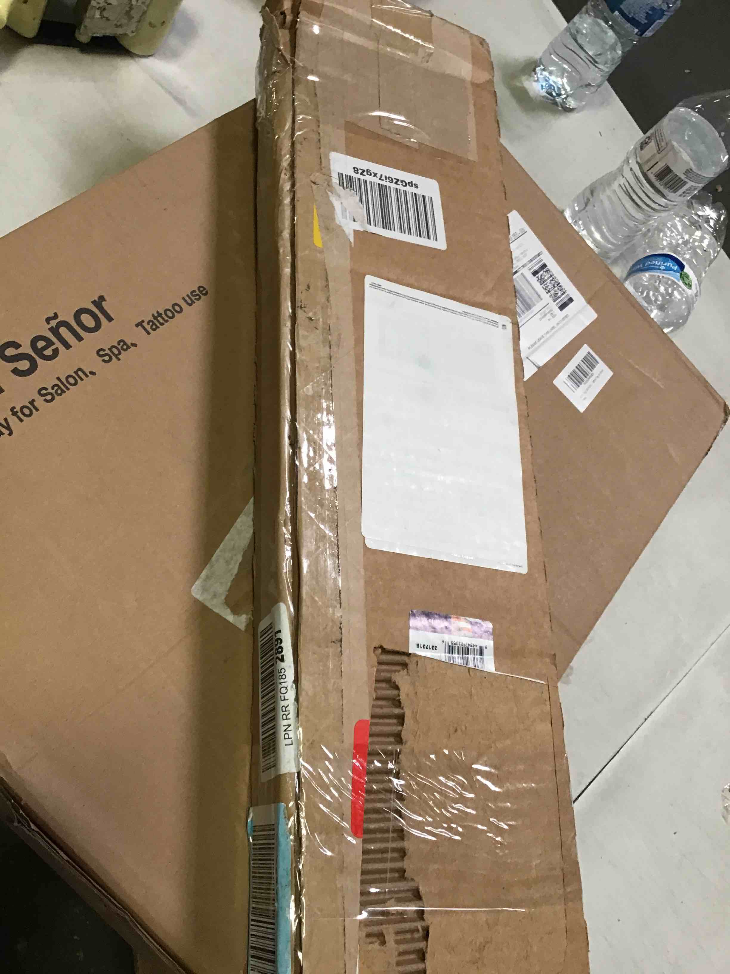 https://s3.amazonaws.com/lotting-images-prod/bidfta/YEL5110906_1695321232349.jpeg