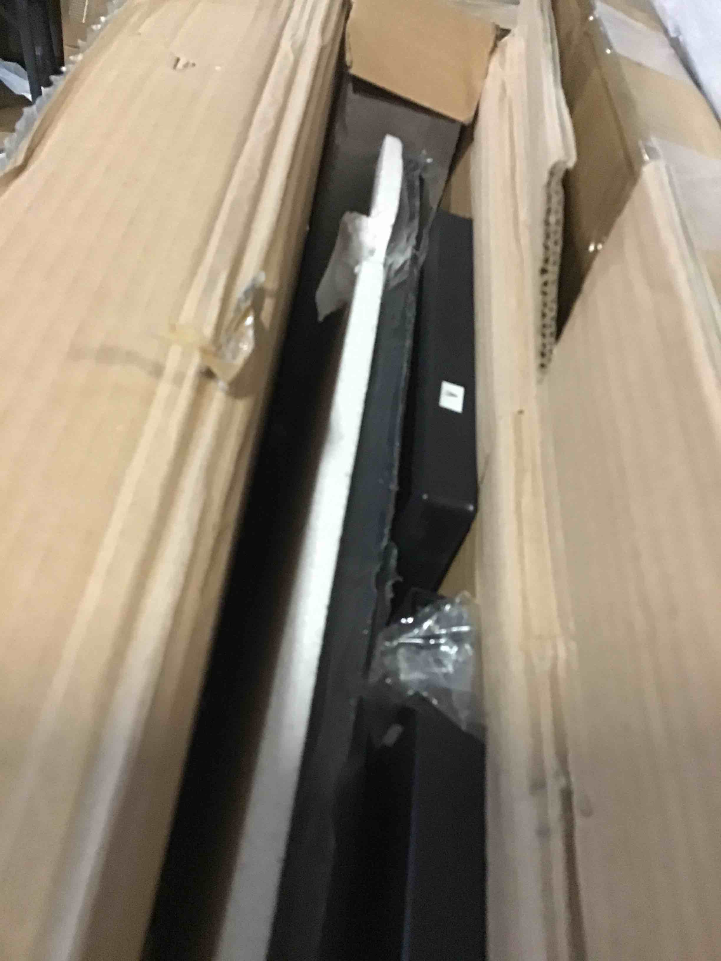 https://s3.amazonaws.com/lotting-images-prod/bidfta/YEL5111642_1693226195580.jpeg
