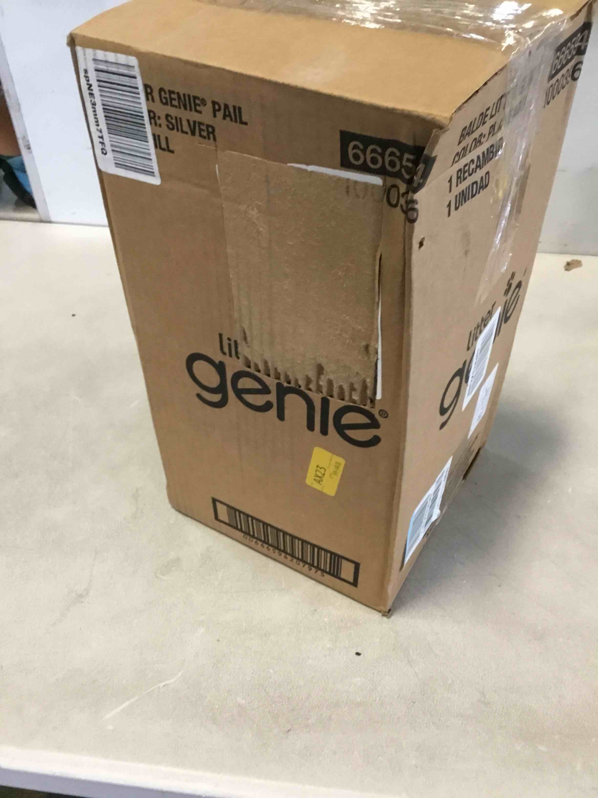 https://s3.amazonaws.com/lotting-images-prod/bidfta/YEL5111862_1693315908244.jpeg