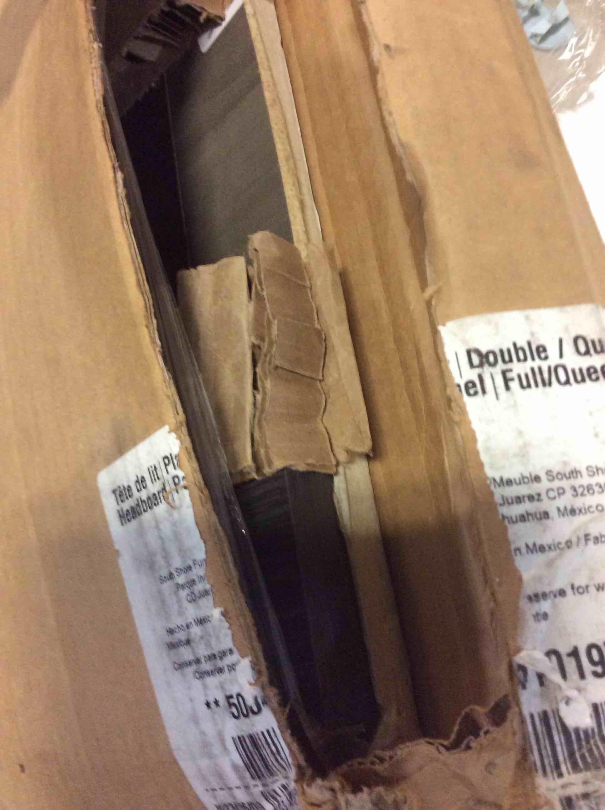 https://s3.amazonaws.com/lotting-images-prod/bidfta/YEL5114003_1692879933752.jpeg