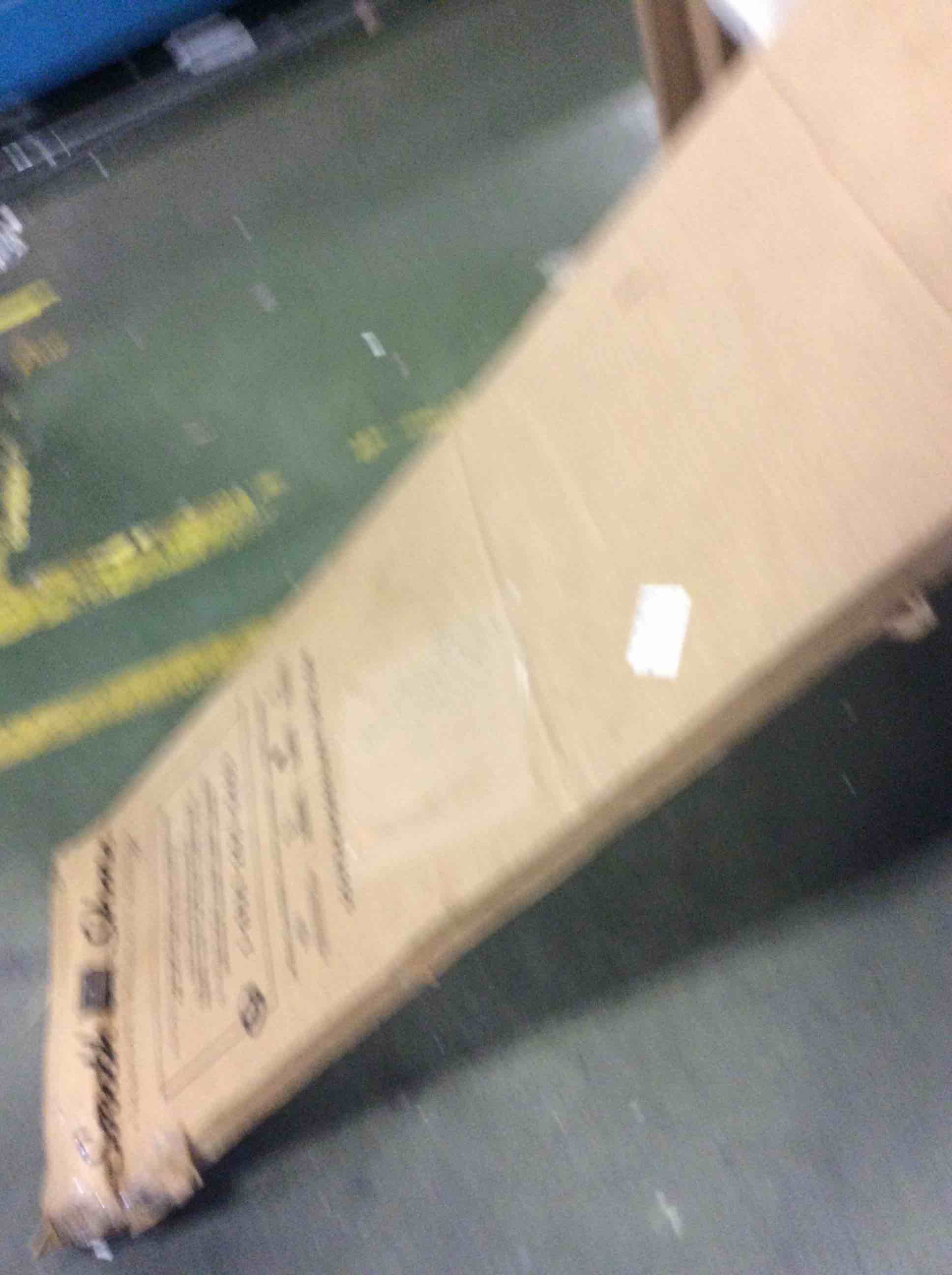 https://s3.amazonaws.com/lotting-images-prod/bidfta/YEL5114003_1692879964270.jpeg