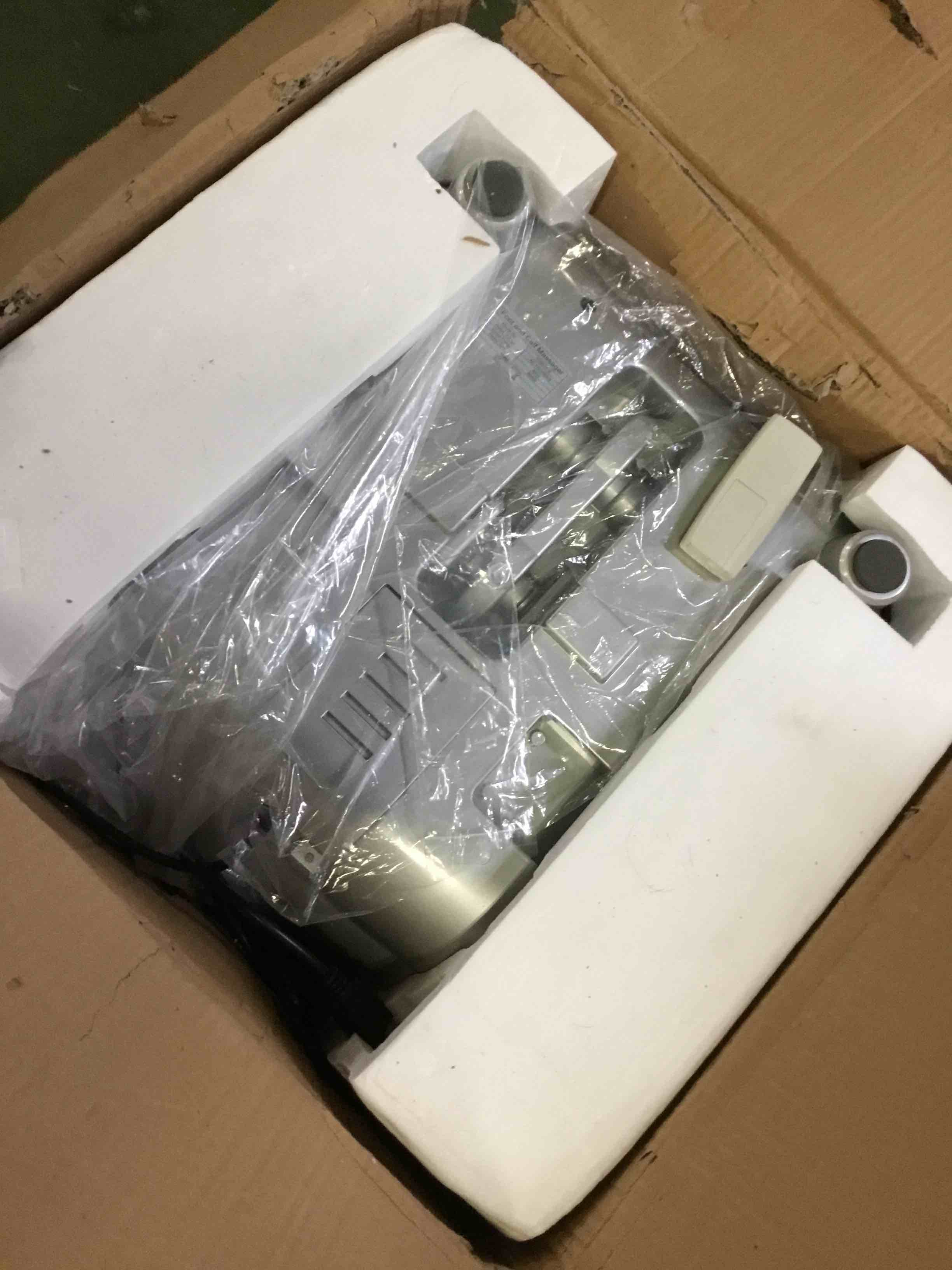 https://s3.amazonaws.com/lotting-images-prod/bidfta/YEL5114298_1693058435603.jpeg