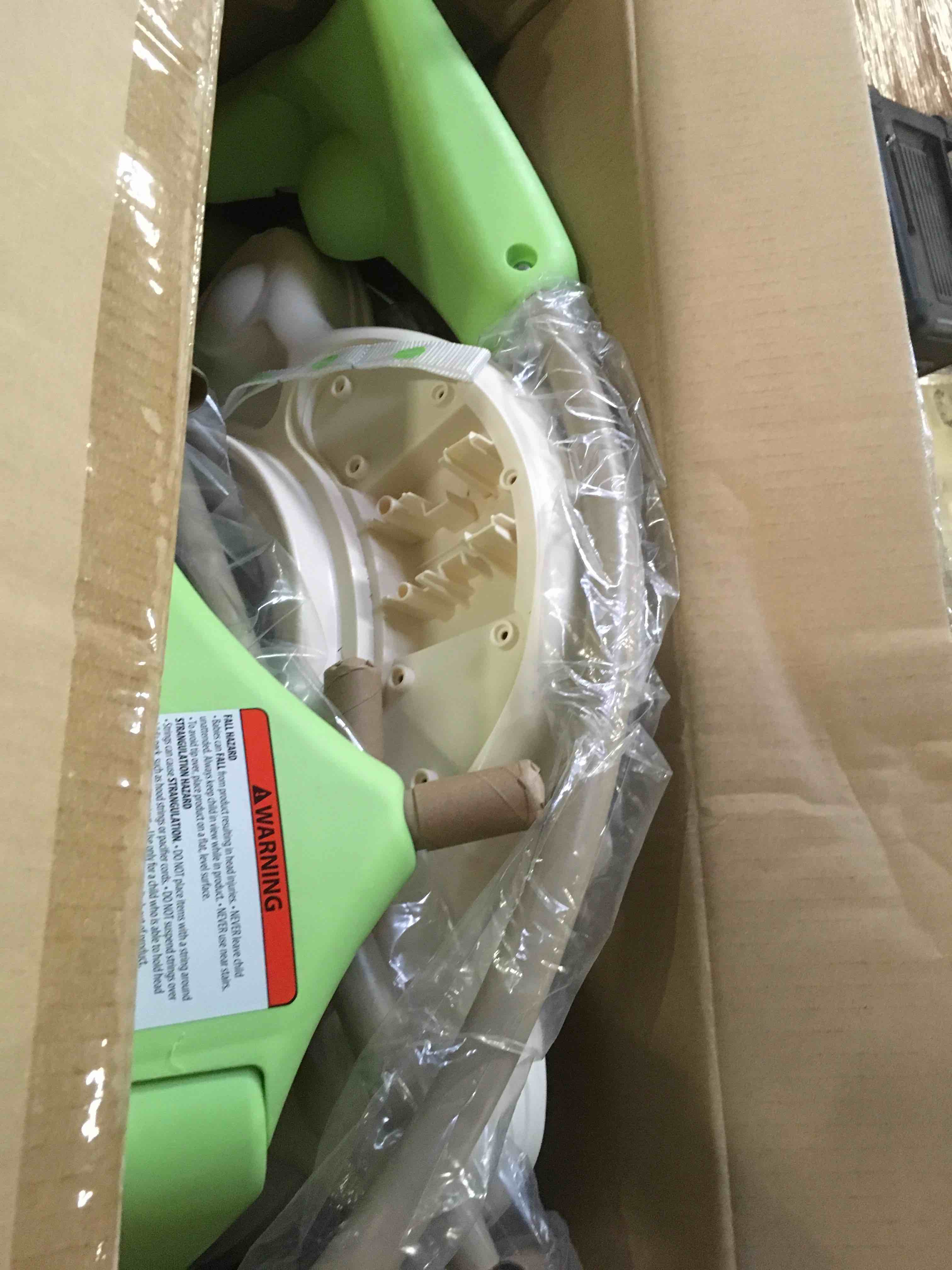 https://s3.amazonaws.com/lotting-images-prod/bidfta/YEL5114357_1693308463048.jpeg