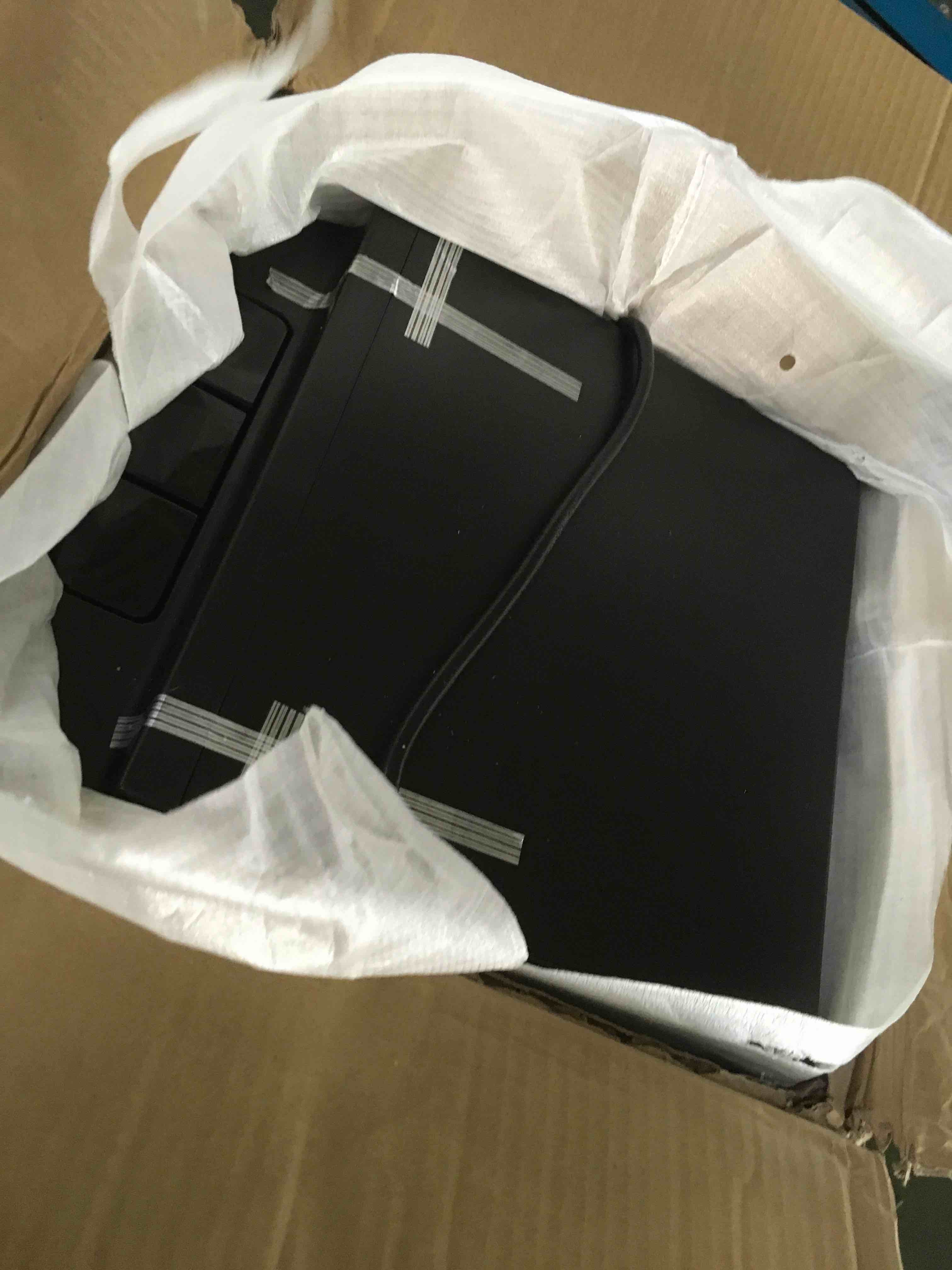 https://s3.amazonaws.com/lotting-images-prod/bidfta/YEL5114370_1693310931448.jpeg