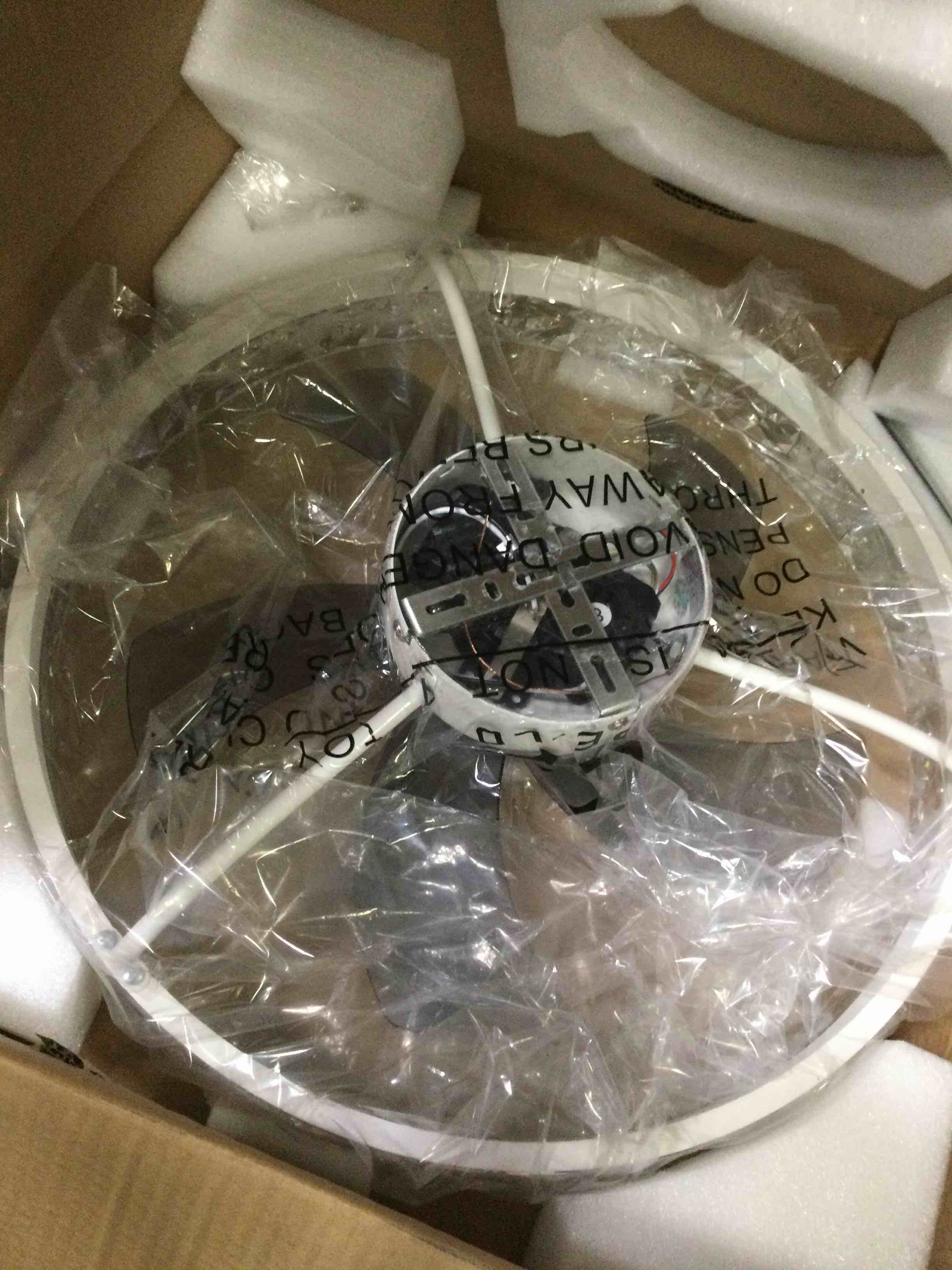 https://s3.amazonaws.com/lotting-images-prod/bidfta/YEL5114946_1693574209999.jpeg