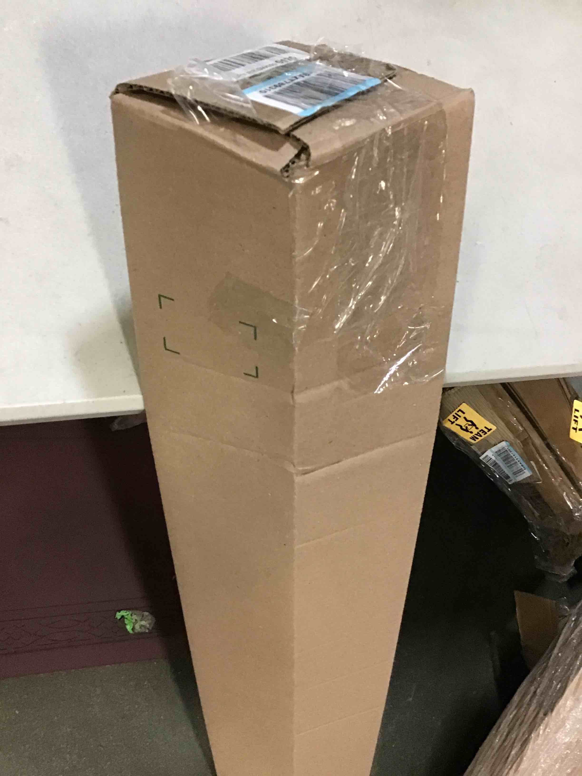https://s3.amazonaws.com/lotting-images-prod/bidfta/YEL5115354_1694088579312.jpeg