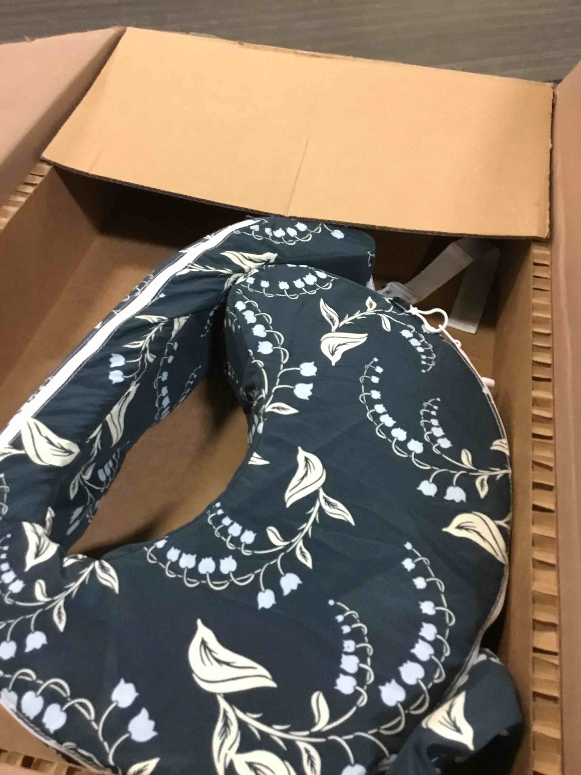 https://s3.amazonaws.com/lotting-images-prod/bidfta/YEL5116079_1693227031253.jpeg