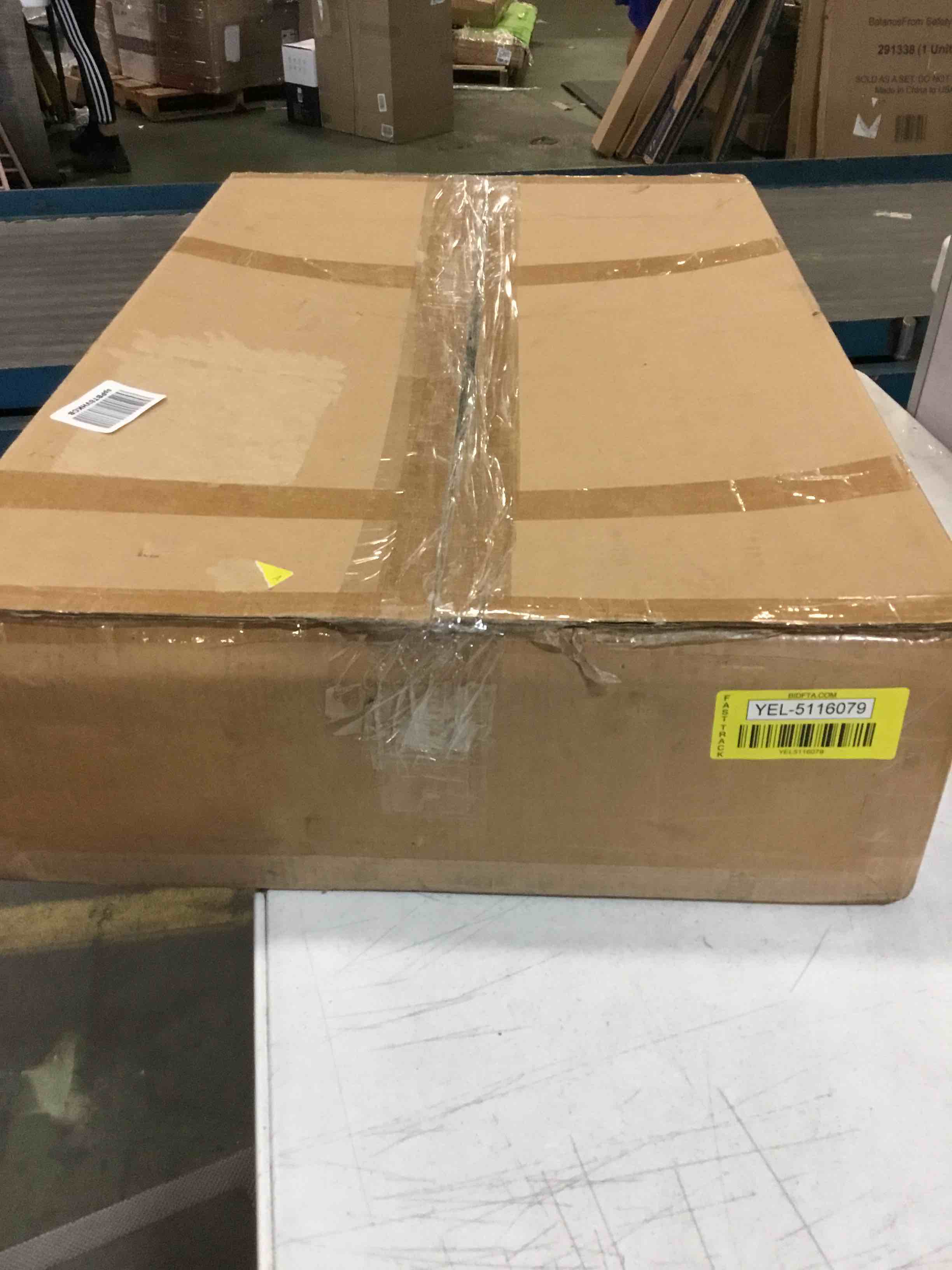 https://s3.amazonaws.com/lotting-images-prod/bidfta/YEL5116079_1693227050858.jpeg