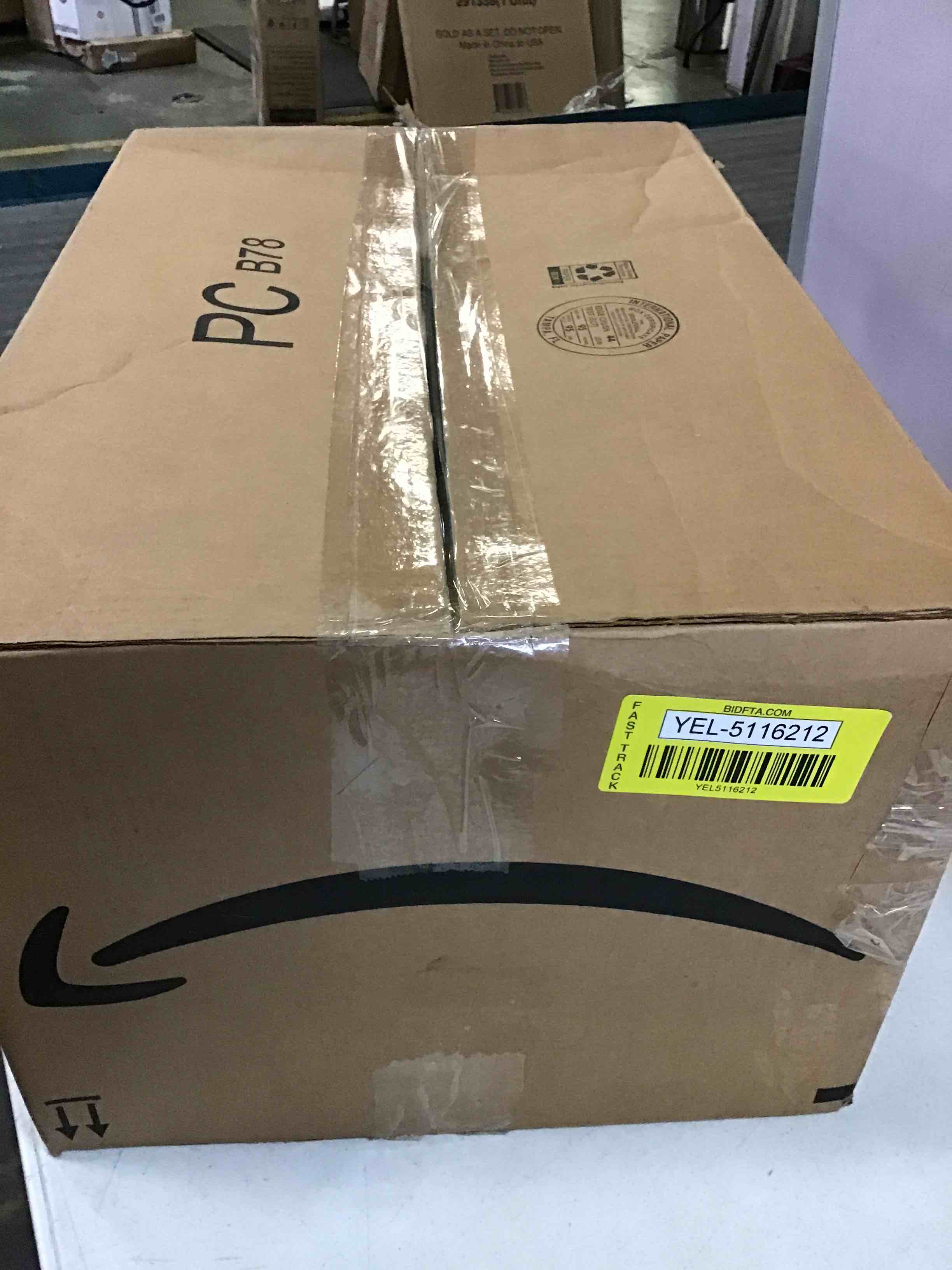 https://s3.amazonaws.com/lotting-images-prod/bidfta/YEL5116212_1693247479008.jpeg