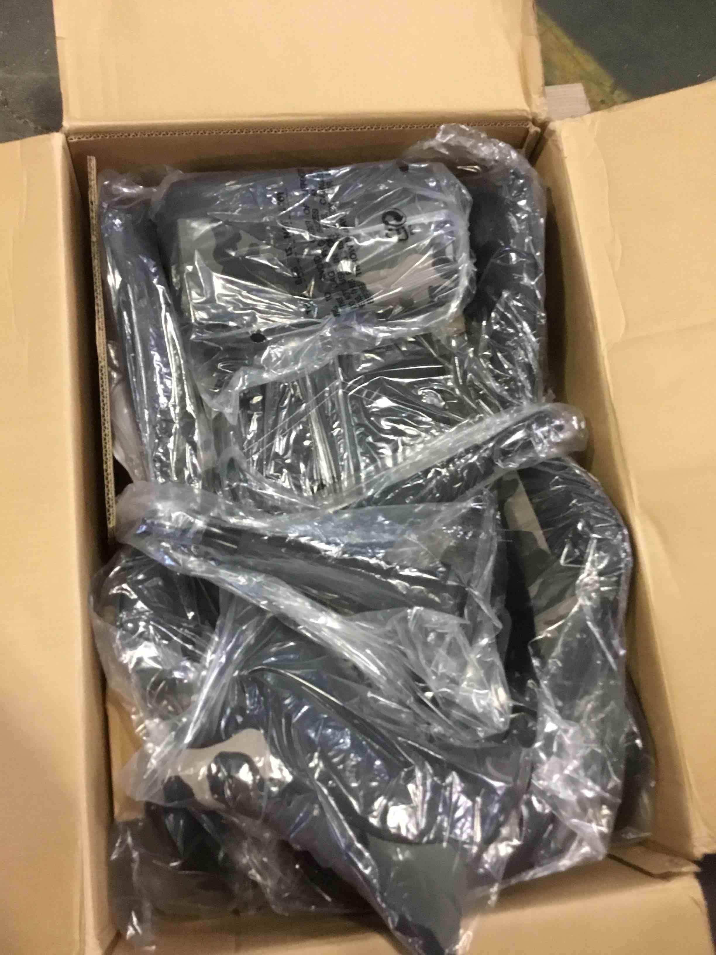 https://s3.amazonaws.com/lotting-images-prod/bidfta/YEL5116784_1693580085784.jpeg