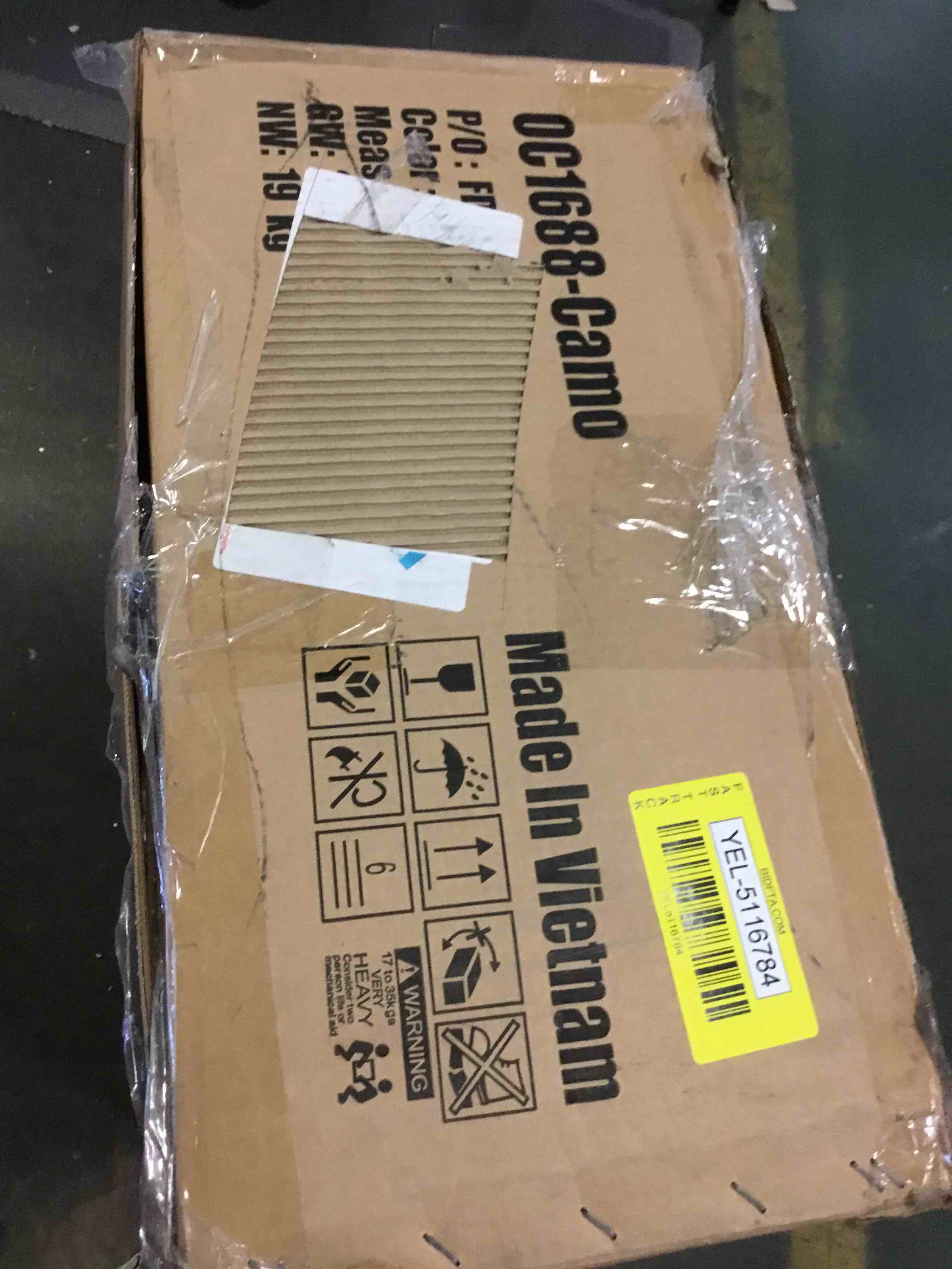 https://s3.amazonaws.com/lotting-images-prod/bidfta/YEL5116784_1693580123282.jpeg