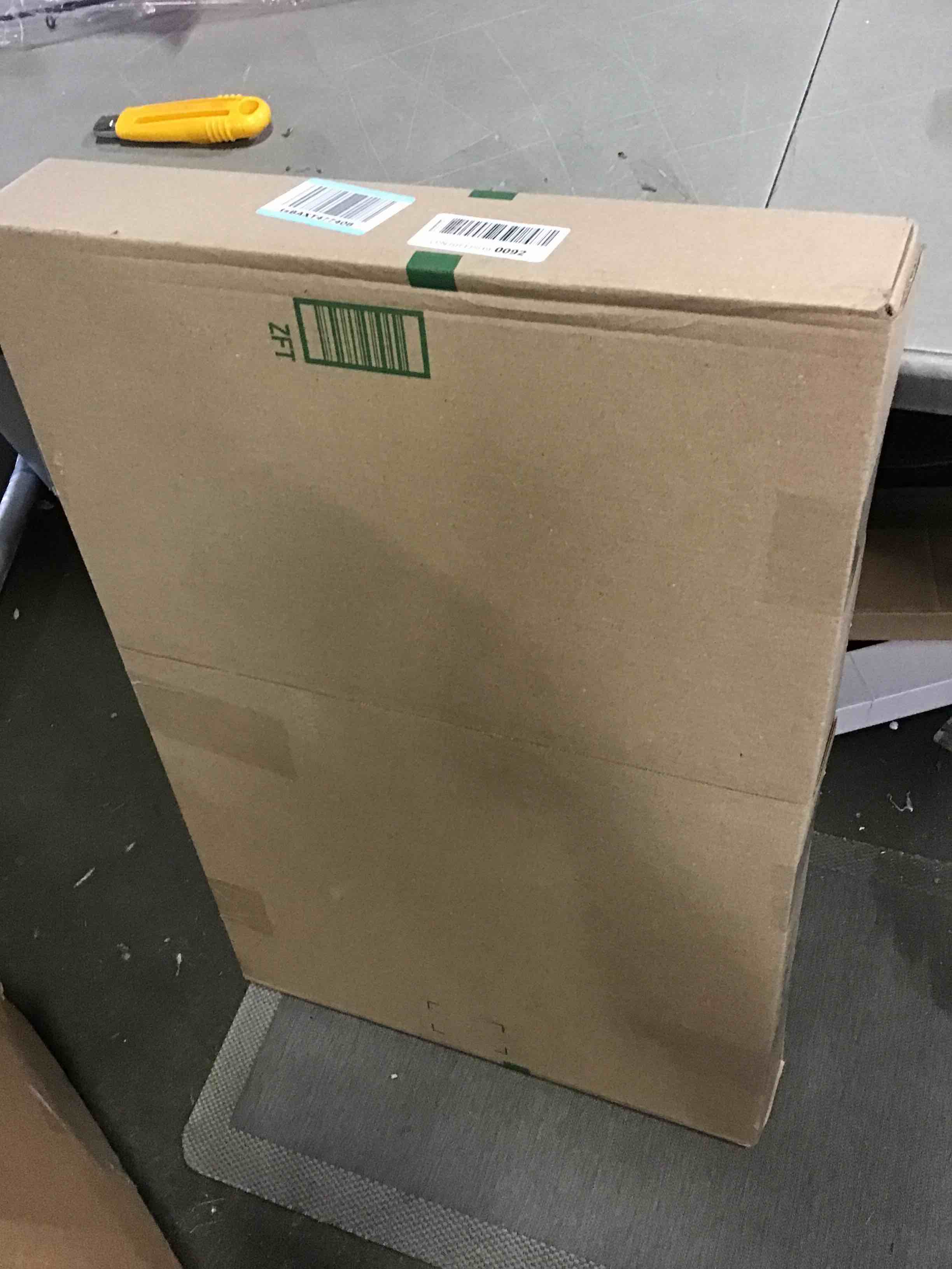 https://s3.amazonaws.com/lotting-images-prod/bidfta/YEL5117062_1692630504591.jpeg