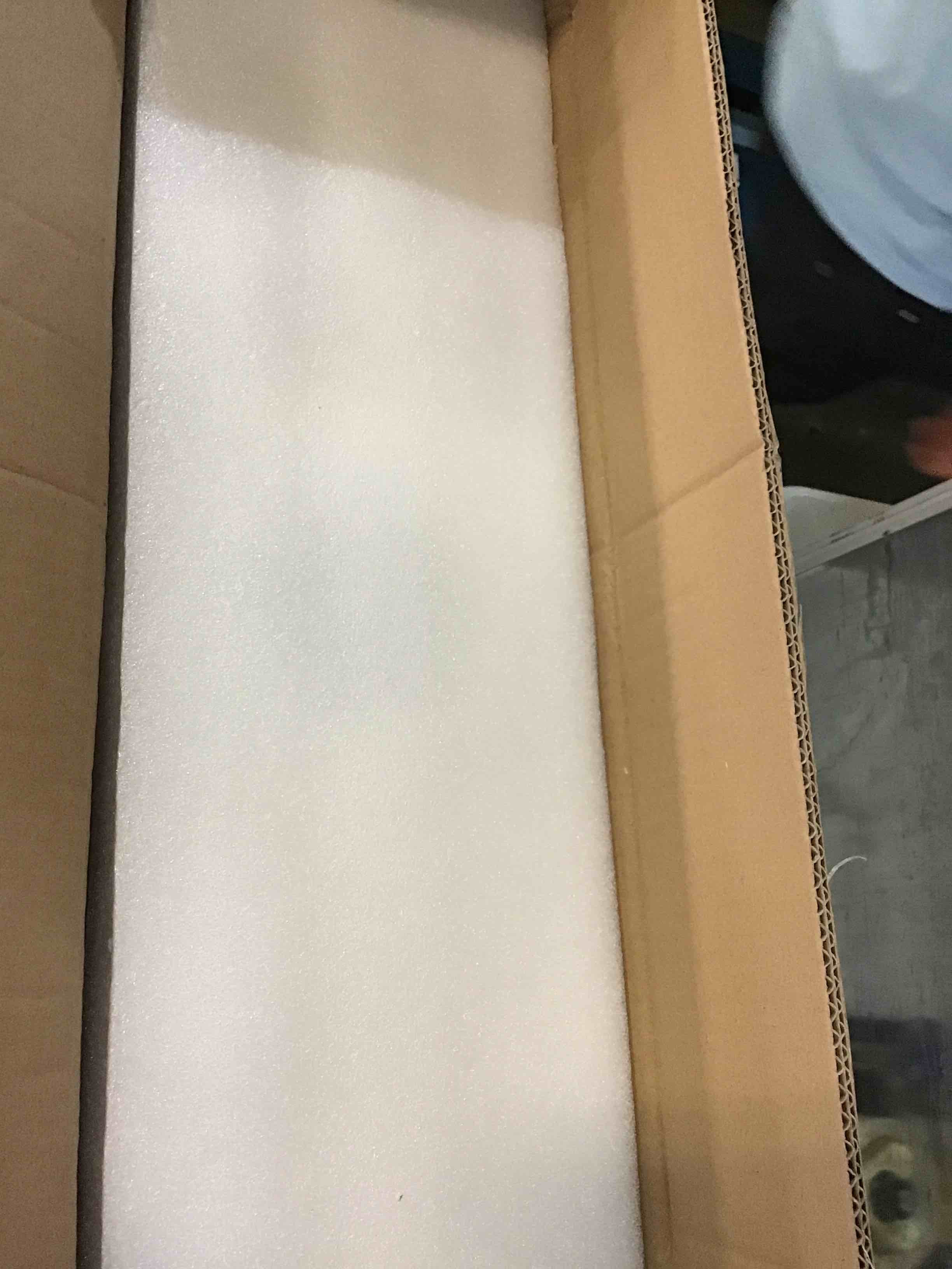 https://s3.amazonaws.com/lotting-images-prod/bidfta/YEL5117400_1692792891093.jpeg