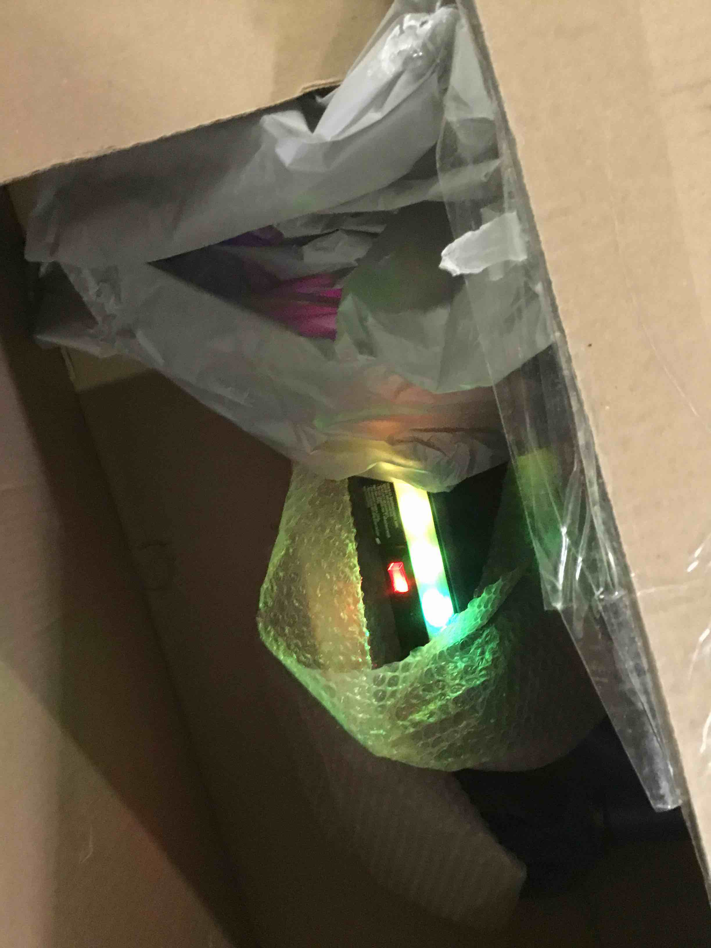 https://s3.amazonaws.com/lotting-images-prod/bidfta/YEL5118047_1693229727186.jpeg