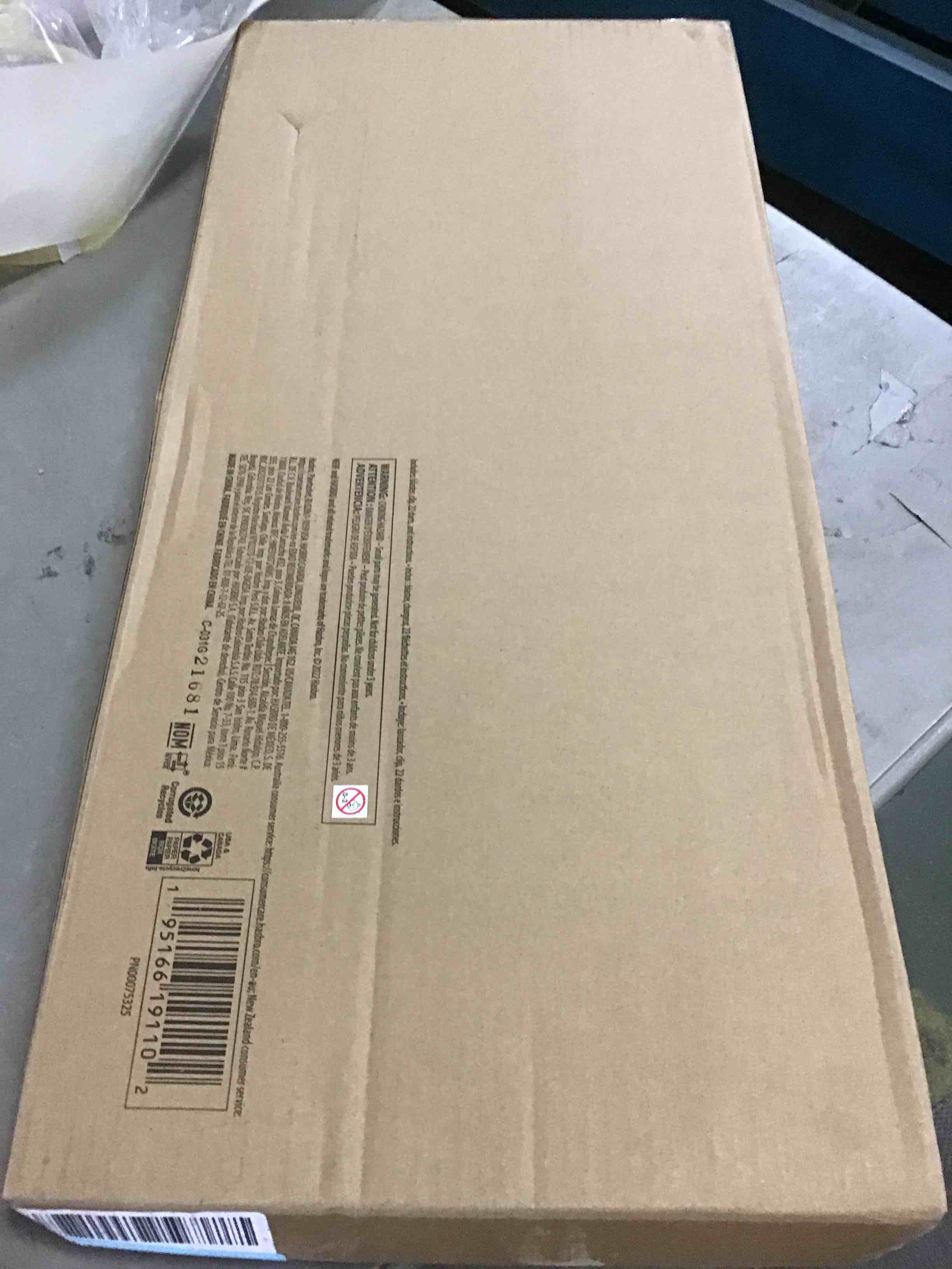 https://s3.amazonaws.com/lotting-images-prod/bidfta/YEL5118512_1692286311215.jpeg